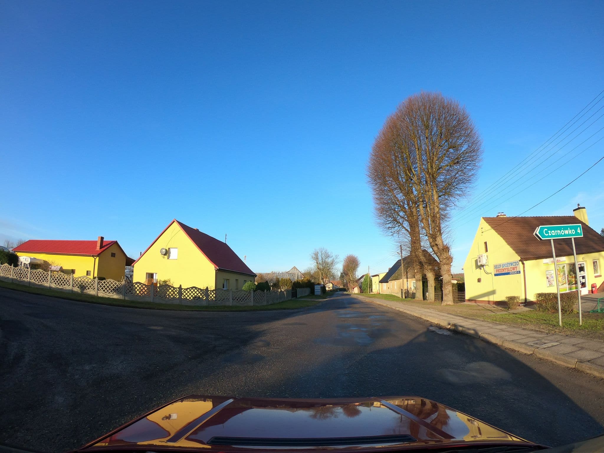 Street view near Ośrodek wypoczynkowy Ptasi Dwór, Gryfino — © masterofnoroad (CC BY-SA · Mapillary)