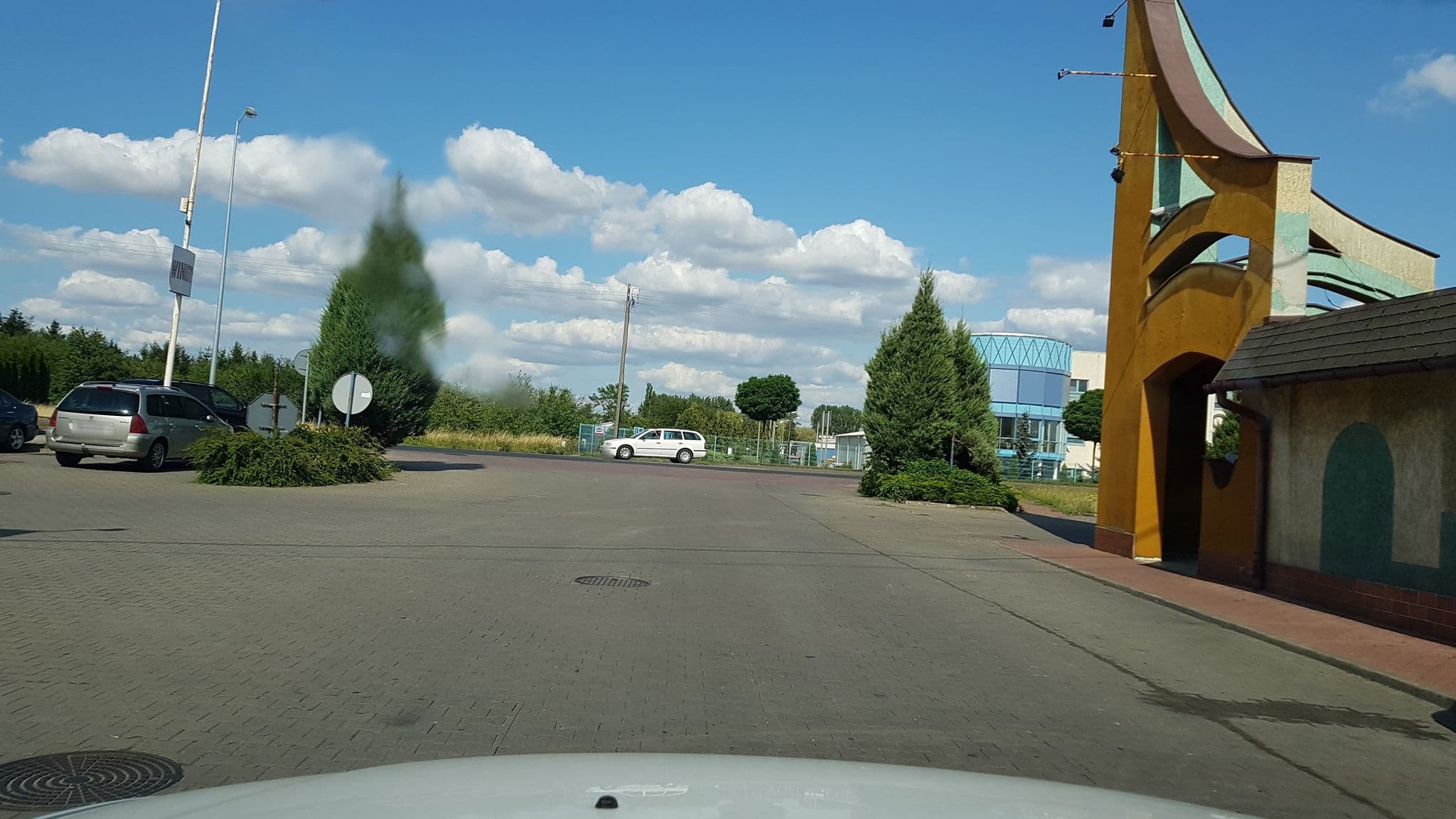 Street view near Faraon, Pyrzyce — © masterofnoroad (CC BY-SA · Mapillary)