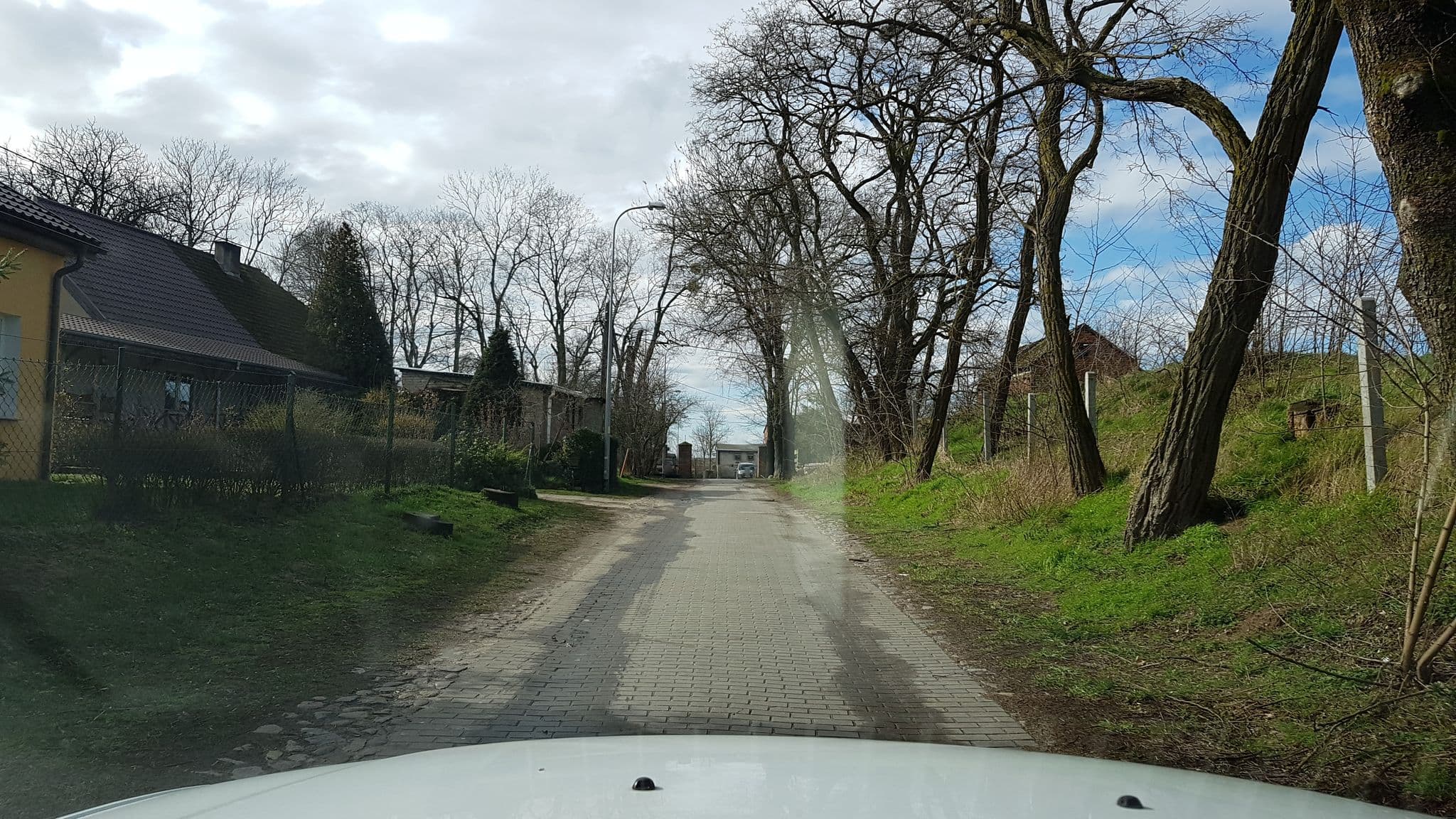 Street view near Agroturystyka Pod Bocianim Gniazdem, Barlinek — © masterofnoroad (CC BY-SA · Mapillary)