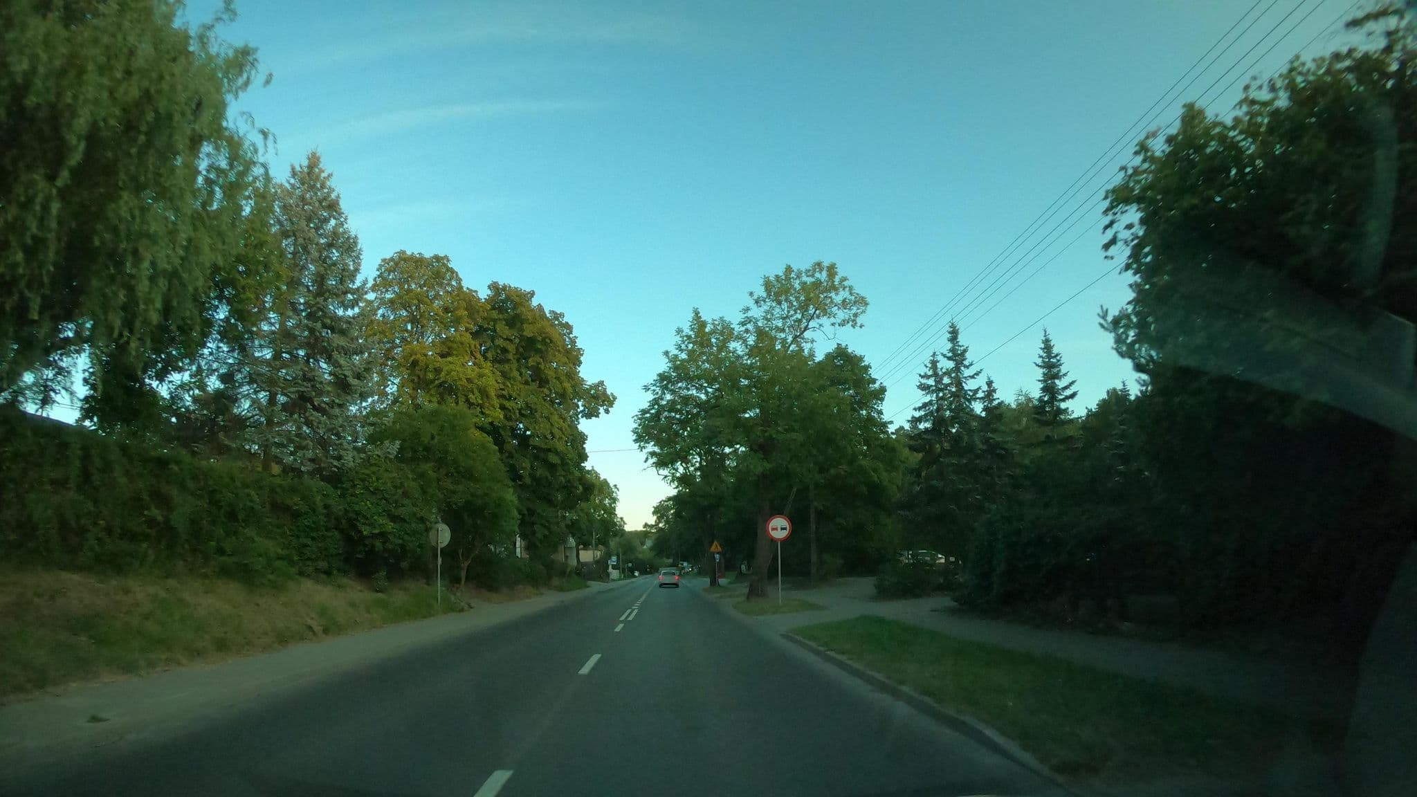 Street view near Pensjonat Adap D. Perdjon Szczecin, Pilchowo — © masterofnoroad (CC BY-SA · Mapillary)
