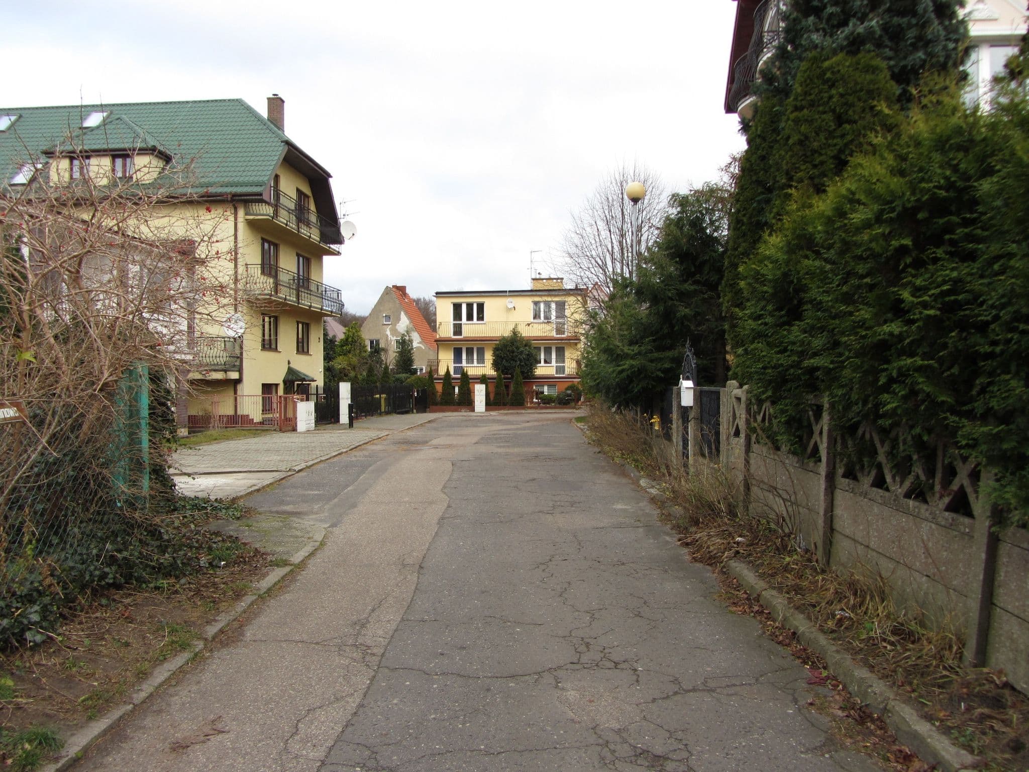 Street view near Firma handlowo us3ugowa Harpun, Kołobrzeg — © GITNE (CC BY-SA · Mapillary)