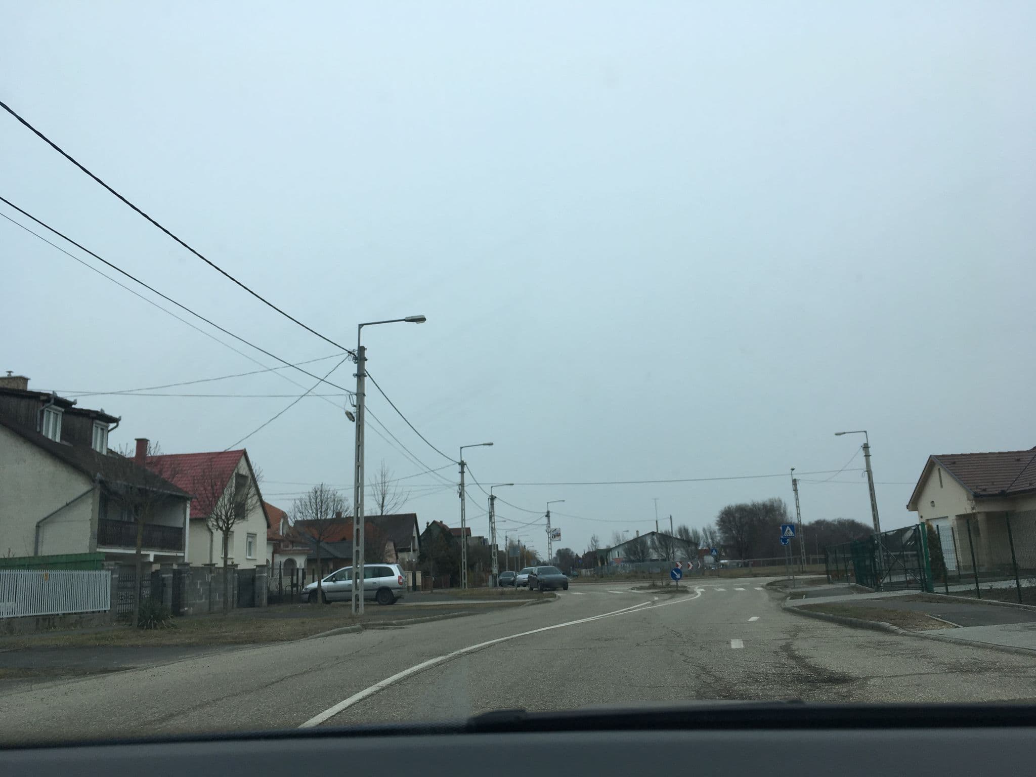 Street view near Li-Vi Apartman, Debrecen — © zsolt (CC BY-SA · Mapillary)