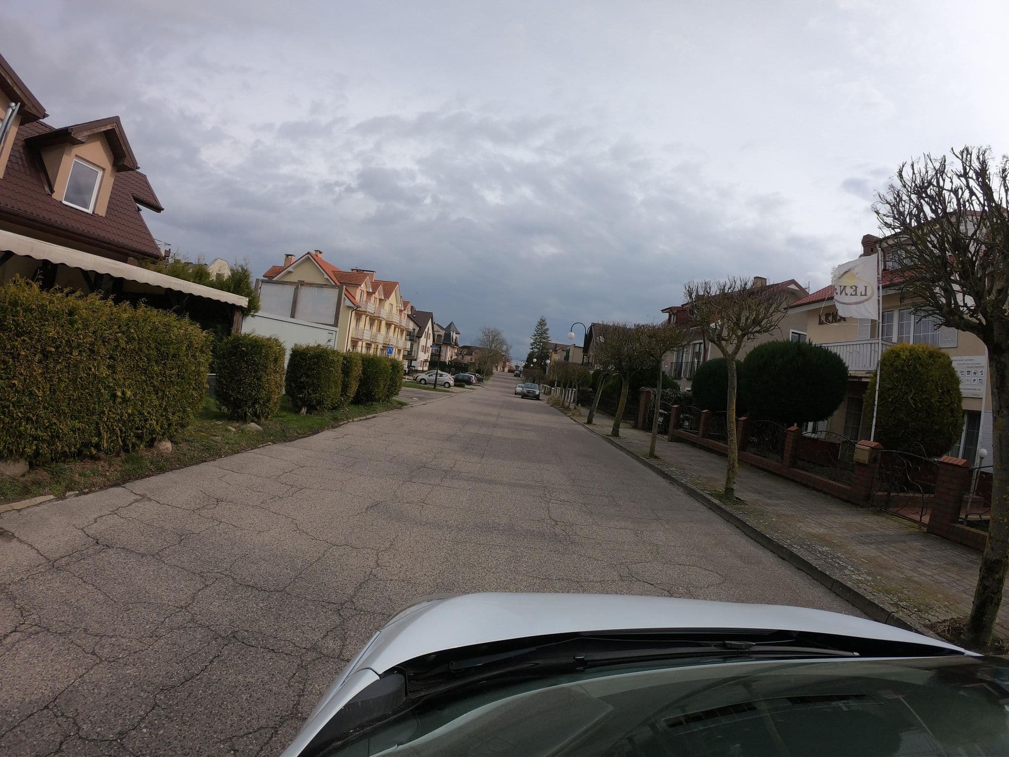 Street view near "Pod Słonecznikiem" Dom Gościnny Rozalia Górska, Pobierowo — © Bart07 (CC BY-SA · Mapillary)