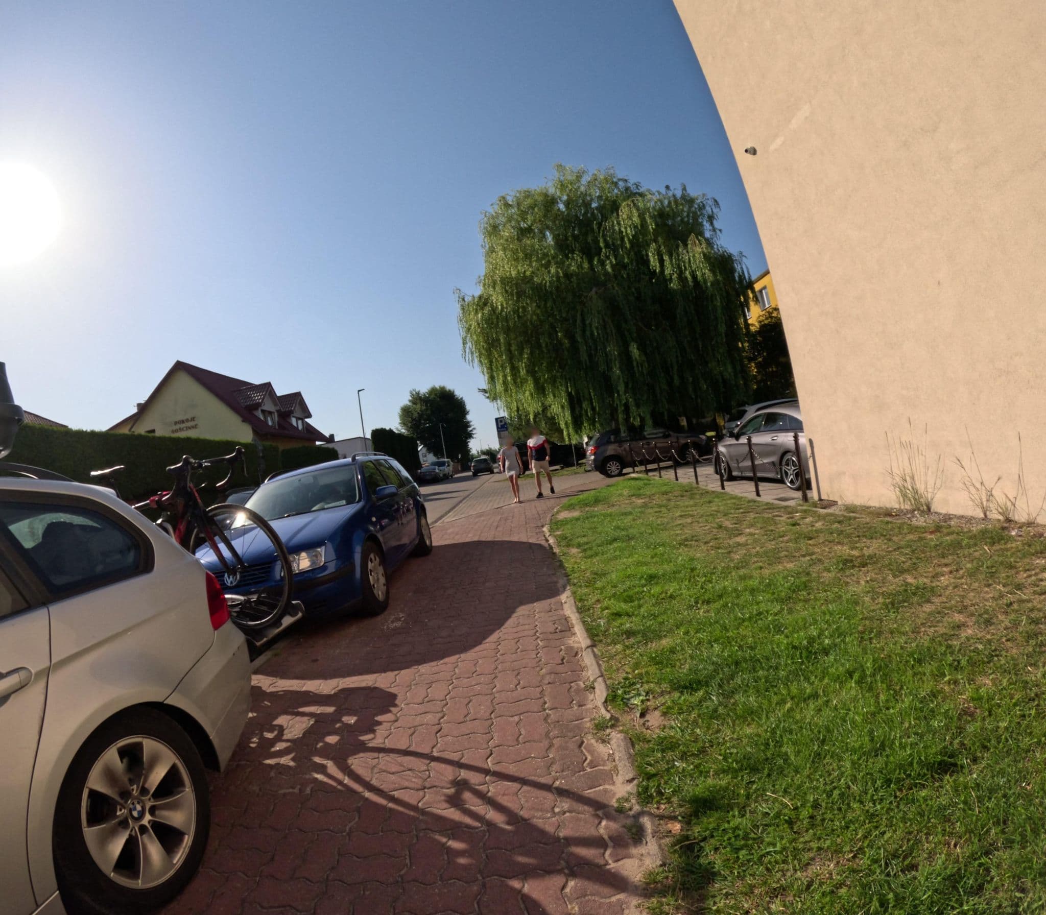 Street view near Pokoje Gościnne Ziolkowscy, Ustronie Morskie — © krzyk (CC BY-SA · Mapillary)