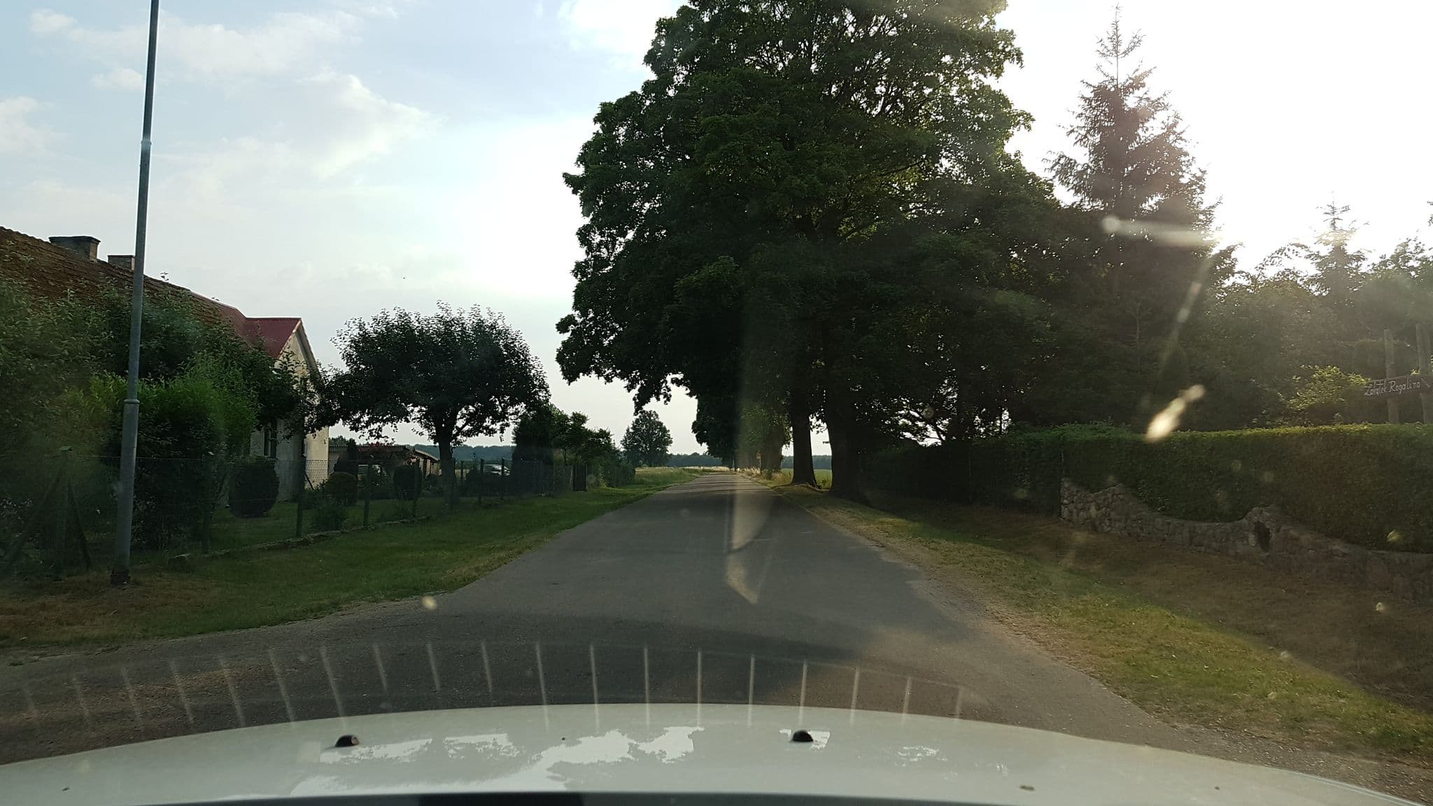 Street view near Władysław Lachiewicz "Zakątek Rogalino", Świdwin — © masterofnoroad (CC BY-SA · Mapillary)
