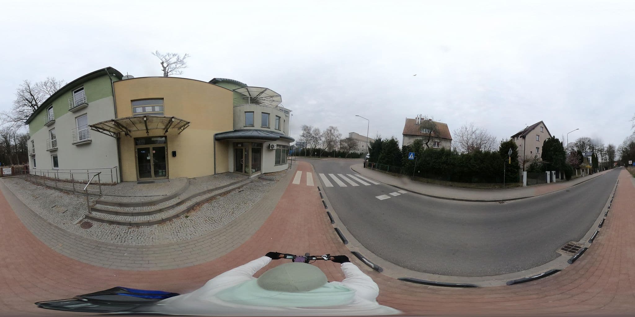 Street view near Hotel Morski - dawniej TaaakaRyba, Kołobrzeg — © Ameba (CC BY-SA · Mapillary)
