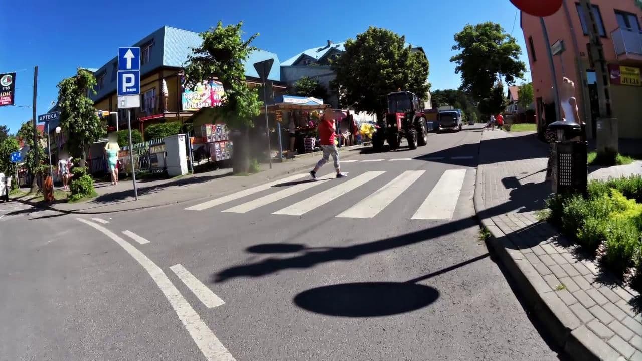 Street view near "Ambra" Iwona Stawińska, Dziwnów — © masterofnoroad (CC BY-SA · Mapillary)