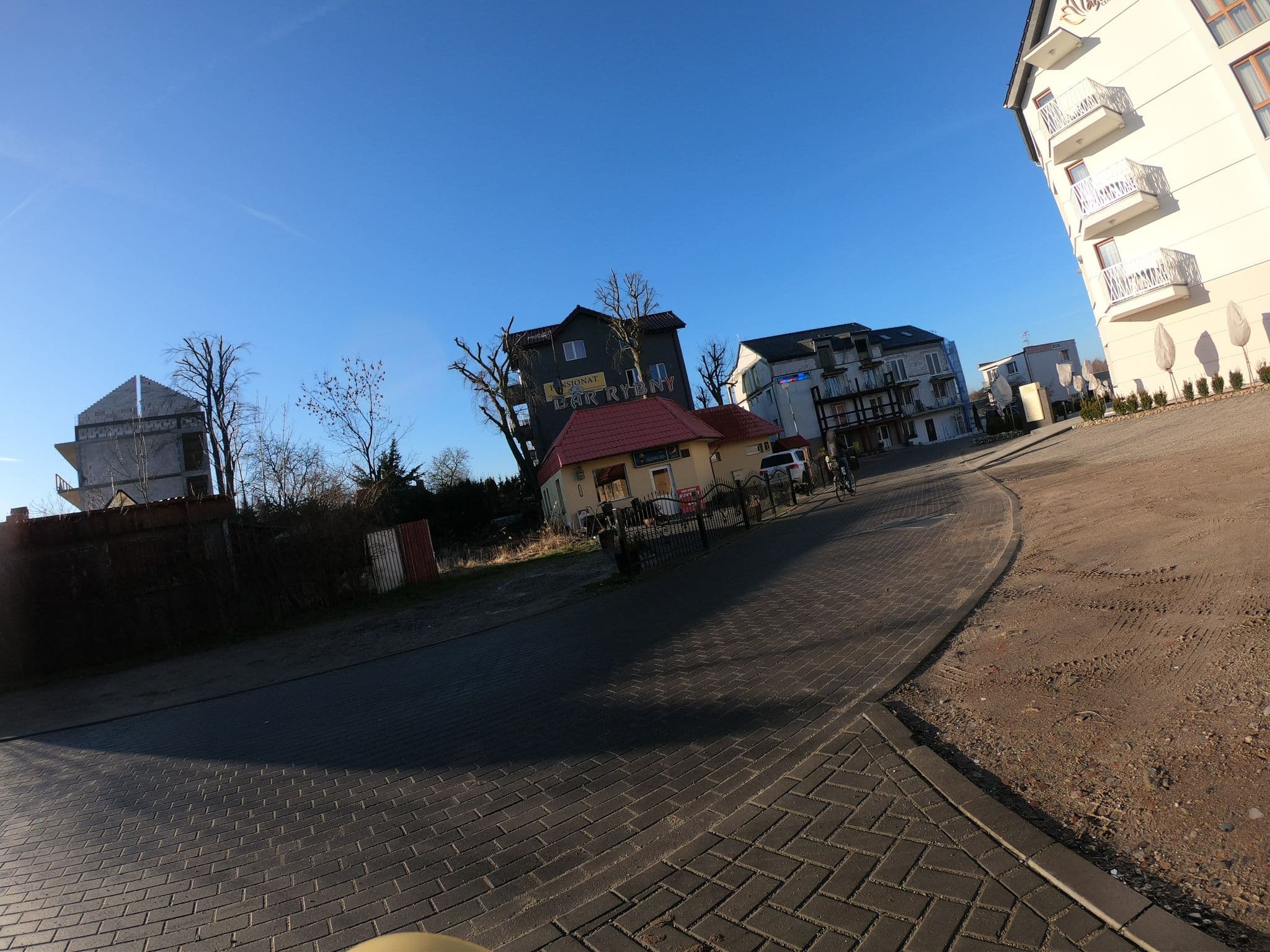 Street view near Wynajem Kwater Prywatnych Jadwiga Wesołowska, Ustronie Morskie — © masterofnoroad (CC BY-SA · Mapillary)