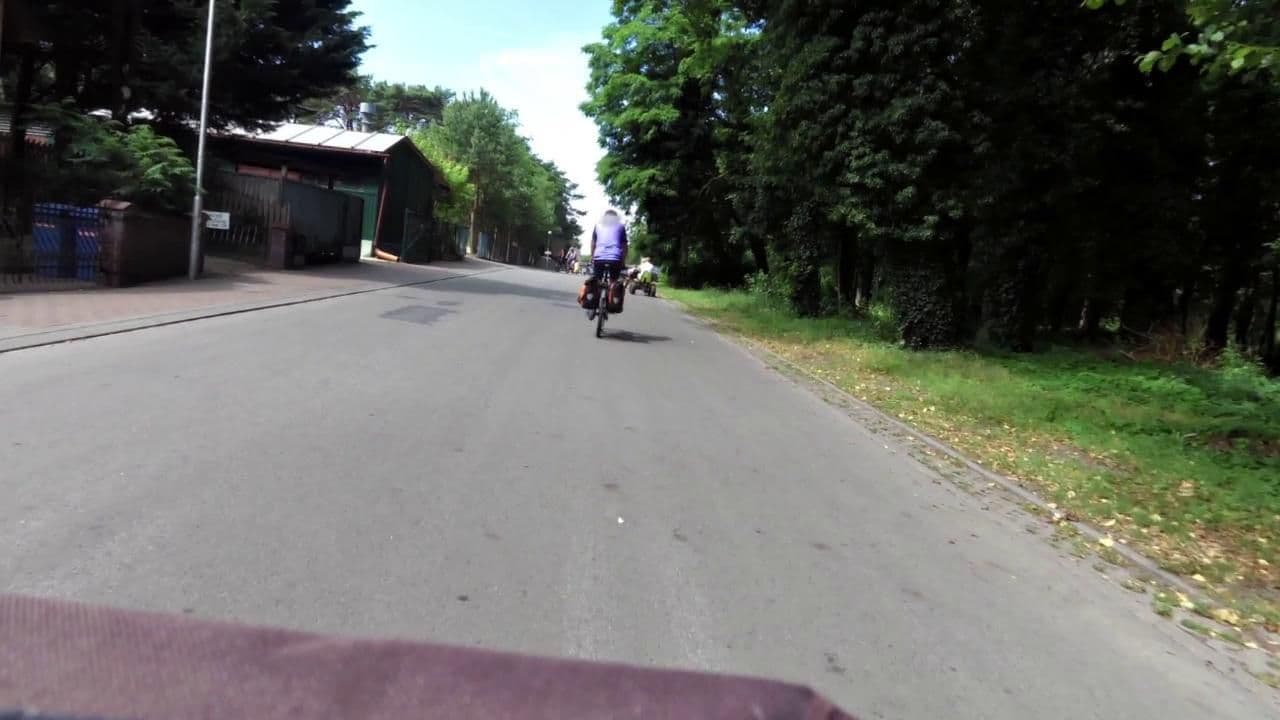 Street view near Dom Gościnny Morskie Opowieści Mirosław Zrodowski, Dziwnów — © masterofnoroad (CC BY-SA · Mapillary)