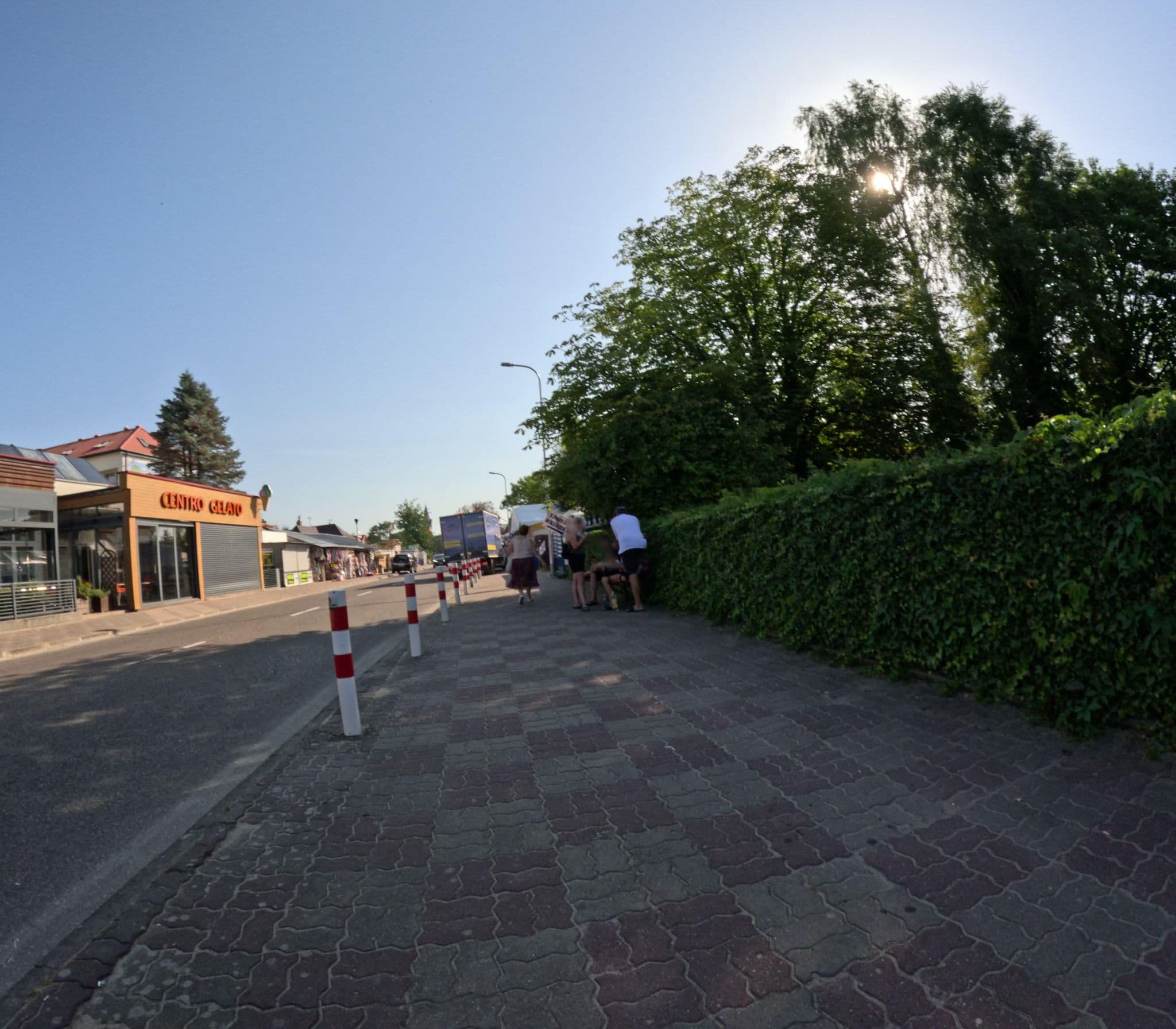 Street view near Horridus. Wynajem kwater. Koźmińscy E.J., Ustronie Morskie — © krzyk (CC BY-SA · Mapillary)