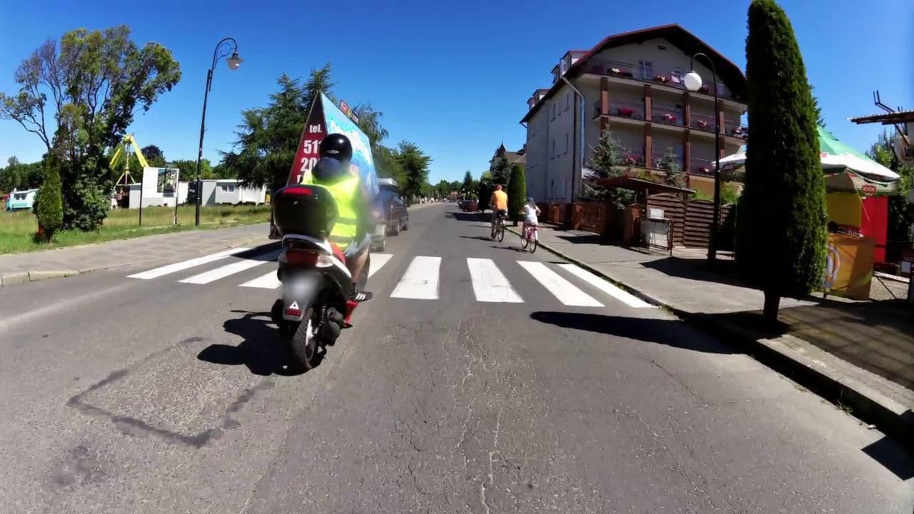 Street view near Malwa - Willa - Stuczyńska A., Pobierowo — © masterofnoroad (CC BY-SA · Mapillary)