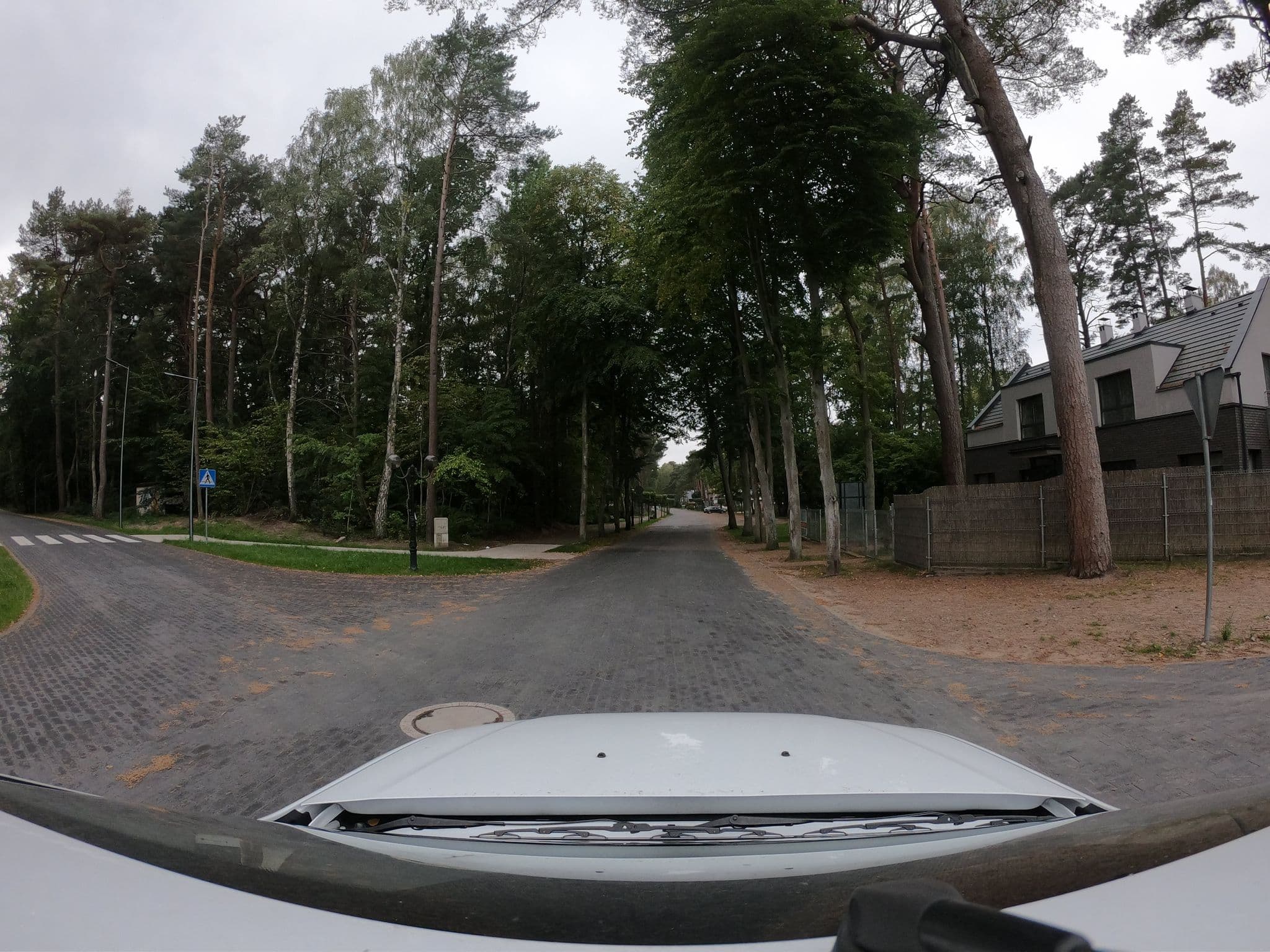 Street view near Gryf. Ośrodek wczasowy, Pobierowo — © masterofnoroad (CC BY-SA · Mapillary)