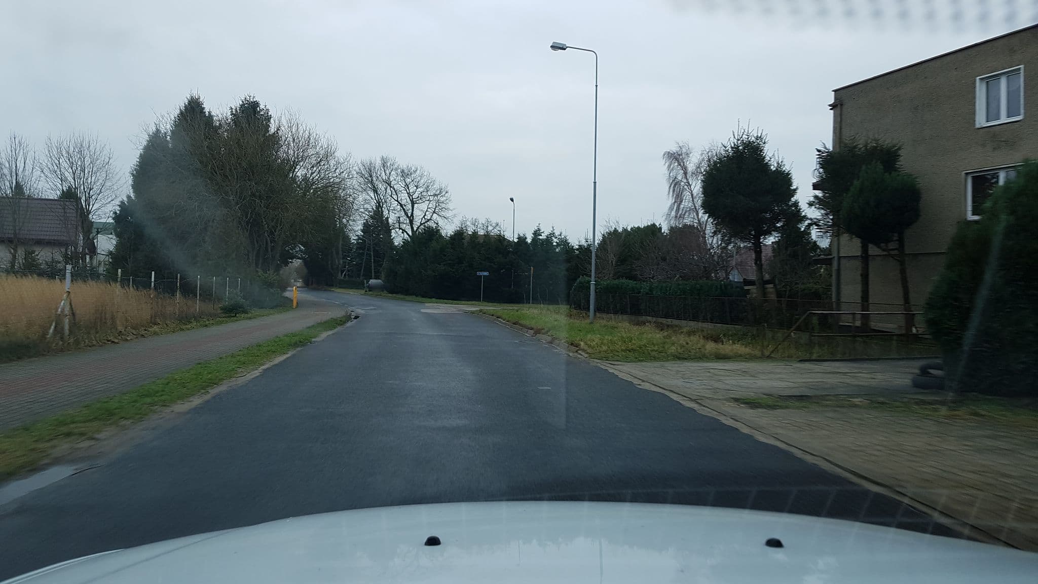 Street view near Pod Różami, Grzybowo — © masterofnoroad (CC BY-SA · Mapillary)