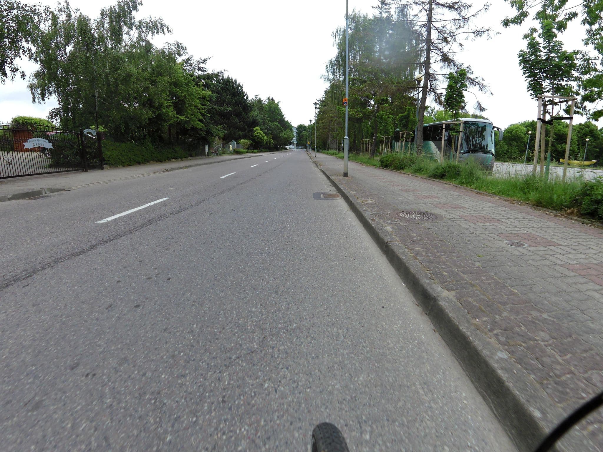 Street view near Pensjonat Fala, Ustronie Morskie — © masterofnoroad (CC BY-SA · Mapillary)