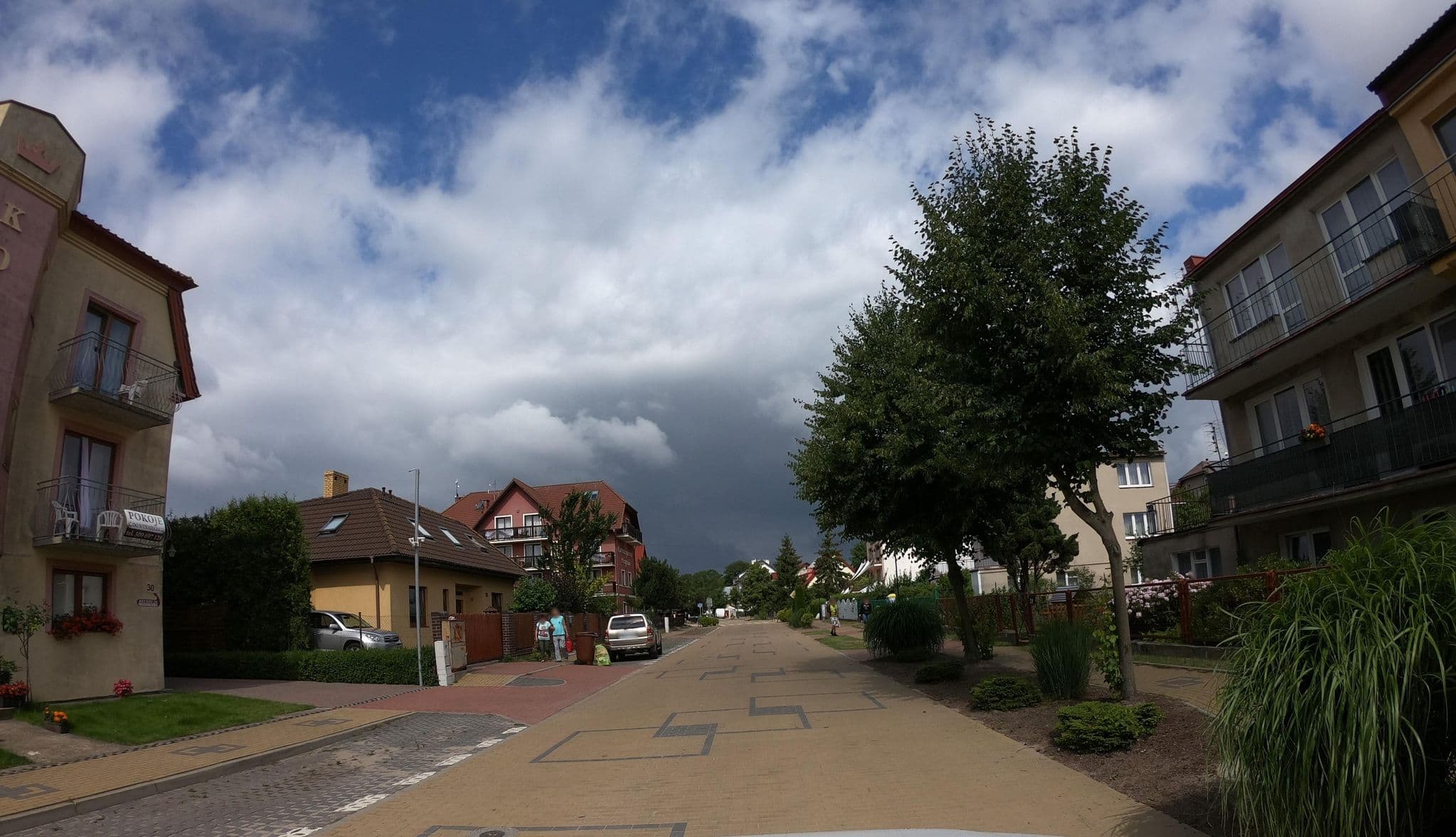 Street view near Pensjonat Korona, Dziwnów — © masterofnoroad (CC BY-SA · Mapillary)