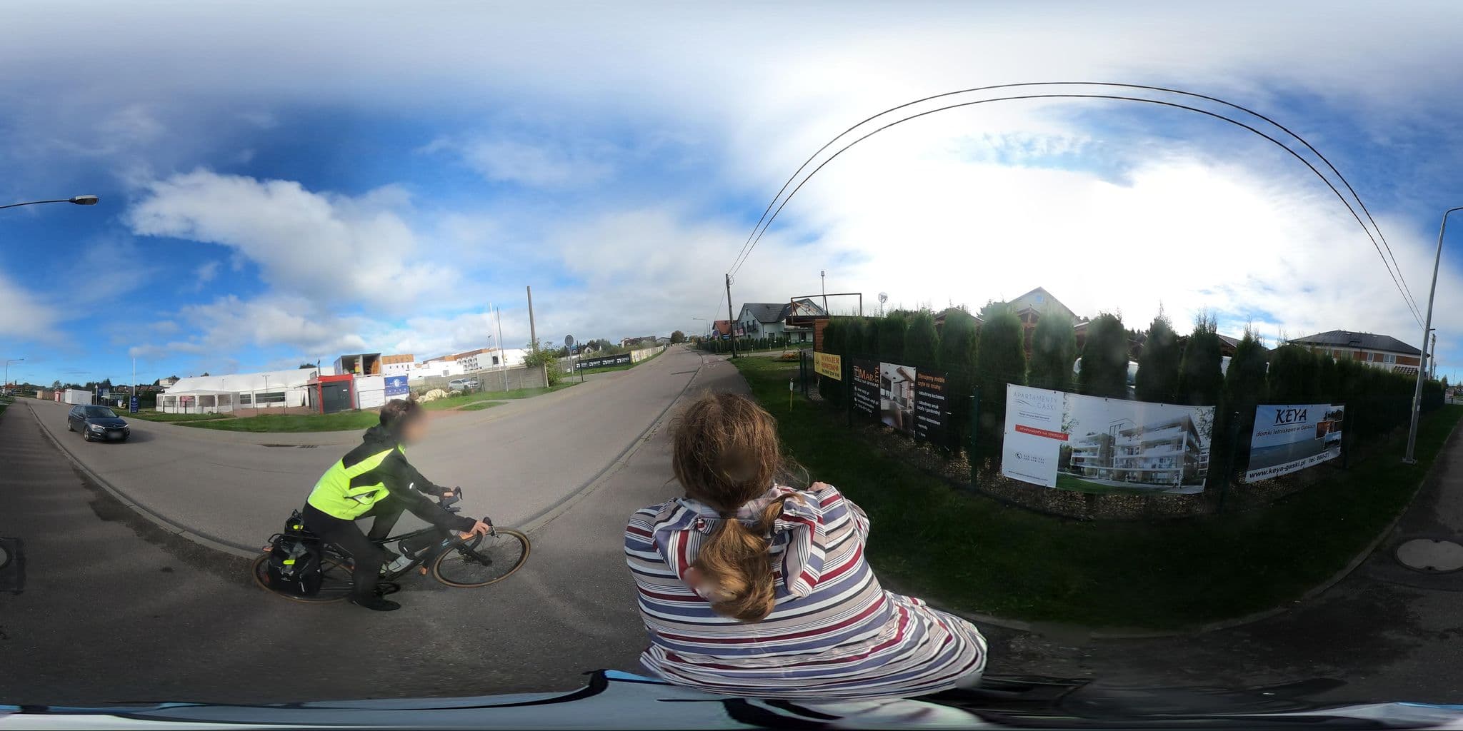 Street view near Puchatek, Ustronie Morskie — © RowerowyRozboojnik (CC BY-SA · Mapillary)