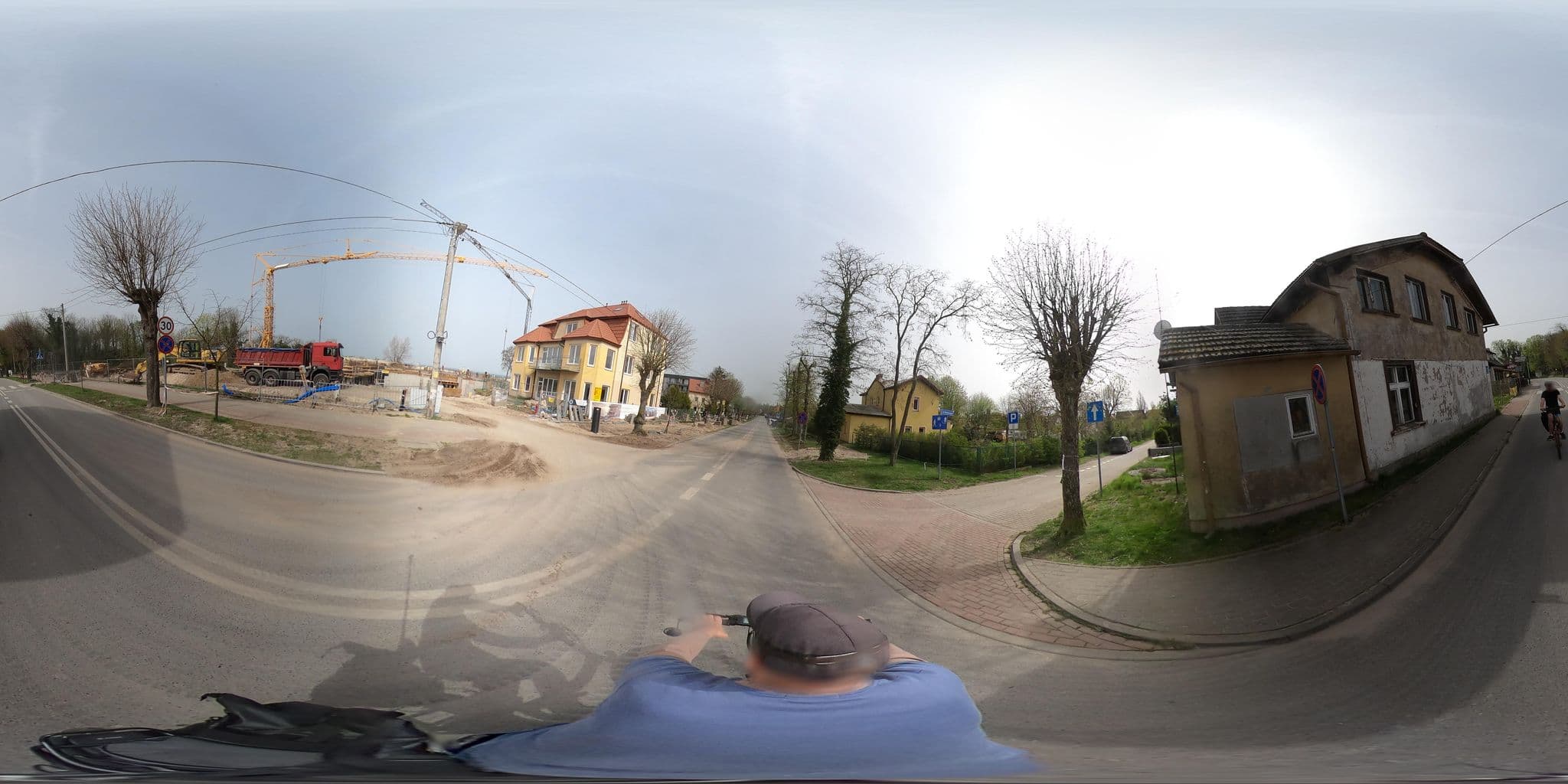 Street view near Golak Krzysztof. Pokoje gościnne, Dziwnów — © tomlo1980 (CC BY-SA · Mapillary)