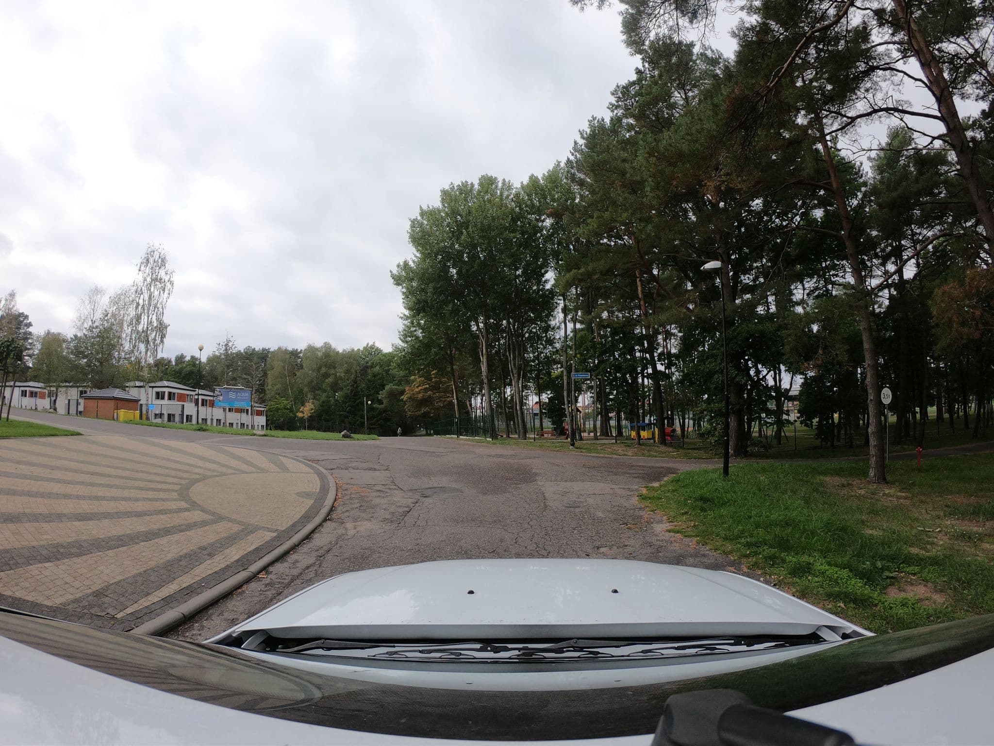 Street view near I O, Pobierowo — © masterofnoroad (CC BY-SA · Mapillary)