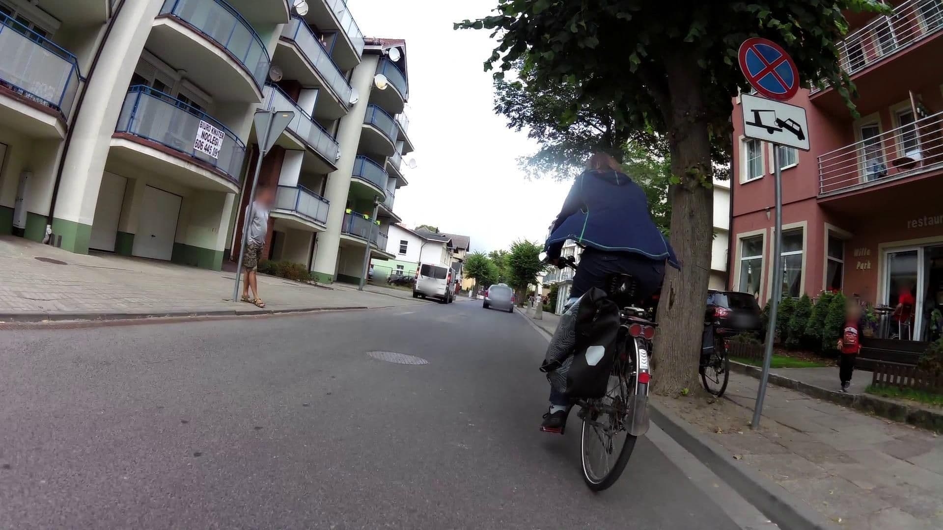 Street view near Apartamenty Nad Morzem, Międzyzdroje — © masterofnoroad (CC BY-SA · Mapillary)