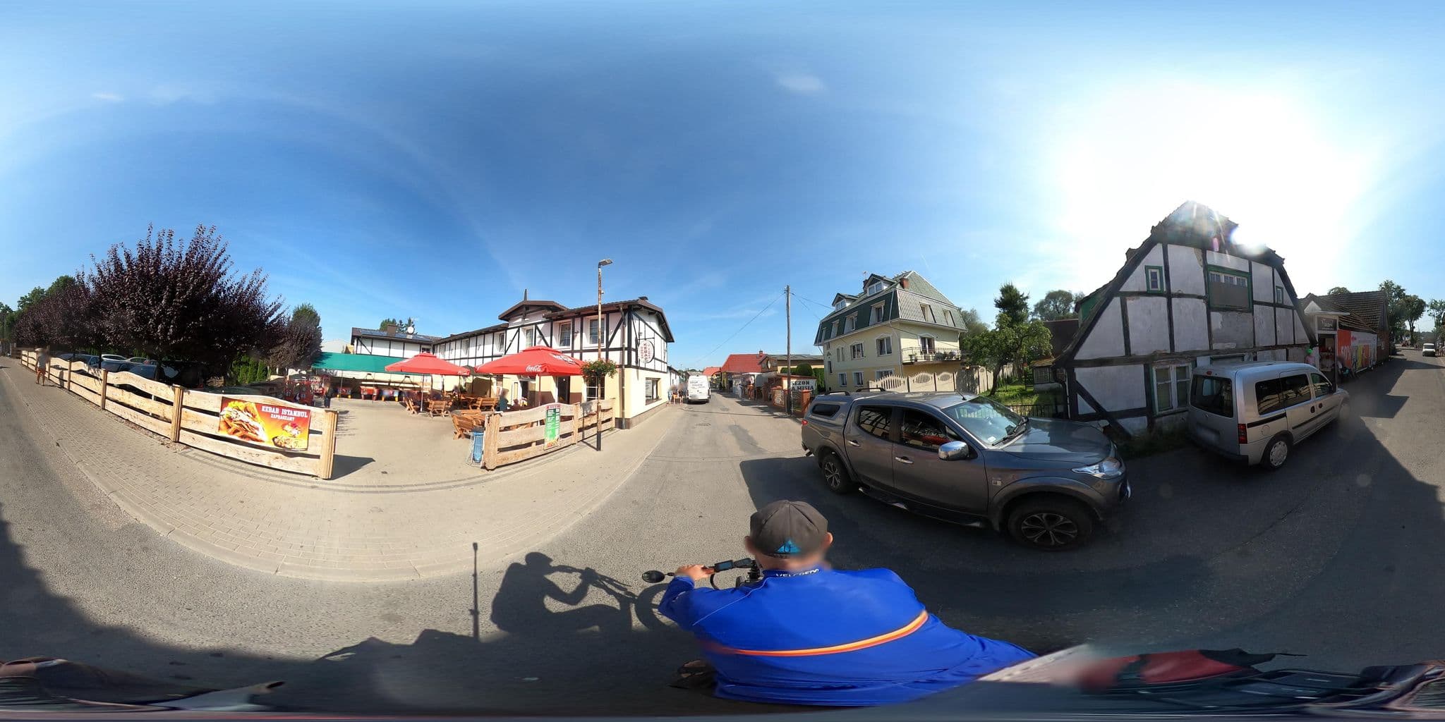 Street view near Ośrodek wypoczynkowy przy Wydmach Stefan Mila Sebastian Mila Spółka Jawna - Mielno, Mielno — © masterofnoroad (CC BY-SA · Mapillary)