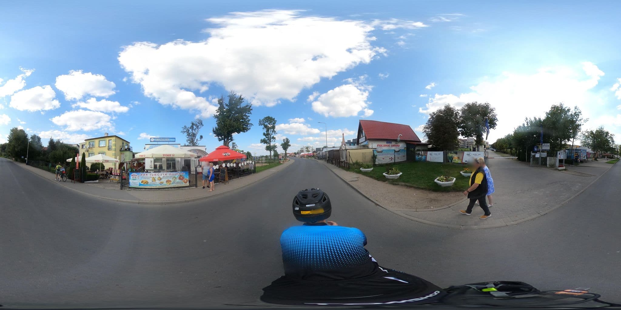 Street view near Domki Letniskowe Krajan, Mielno — © RowerowyRozboojnik (CC BY-SA · Mapillary)