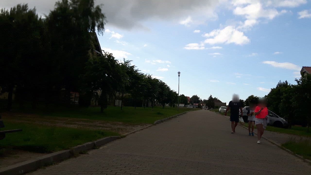 Street view near U Żabki. Pokoje gościnne, Ustronie Morskie — © changchun1 (CC BY-SA · Mapillary)
