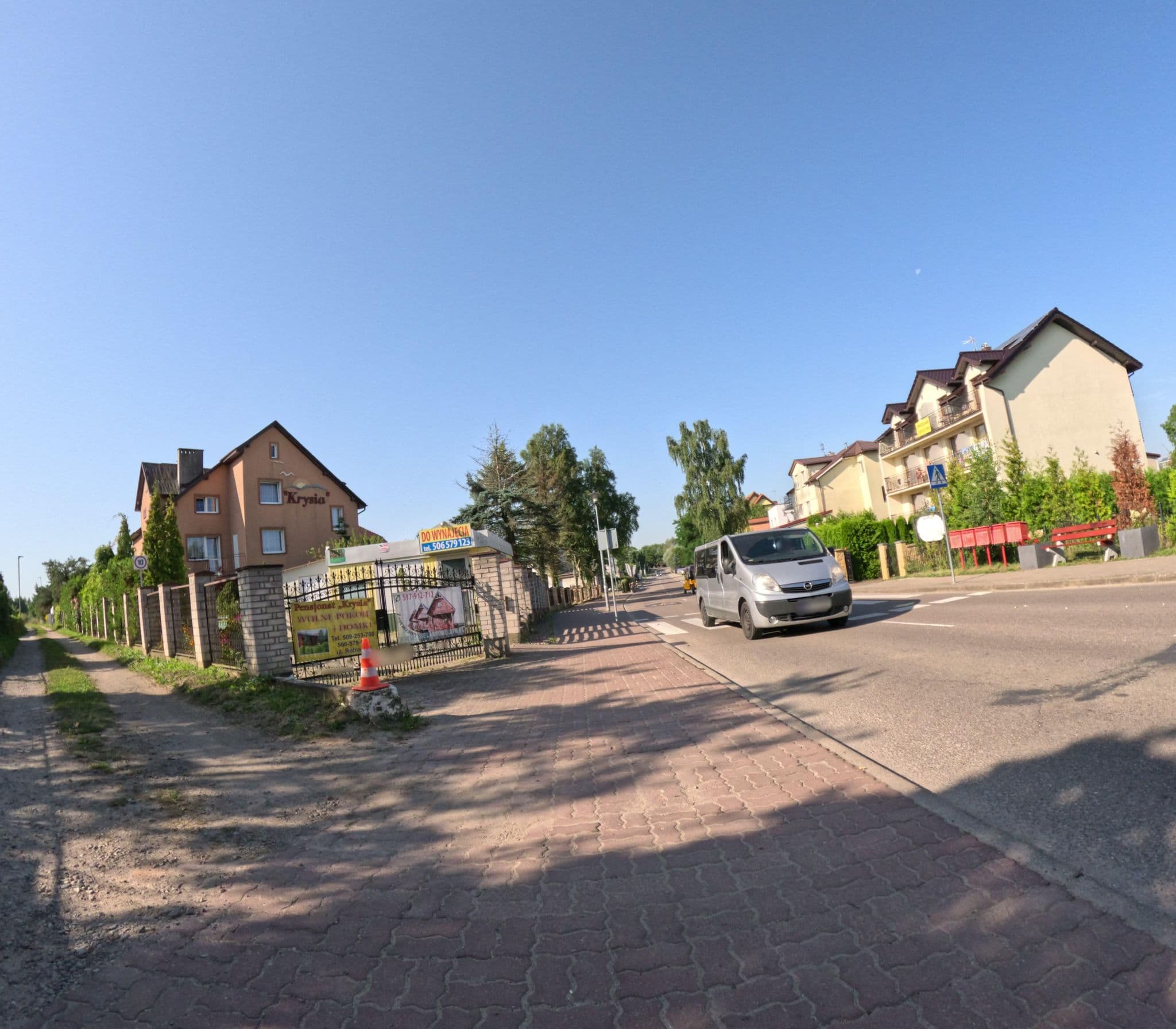 Street view near Plaga Krystyna. Wynajem kwater, Ustronie Morskie — © krzyk (CC BY-SA · Mapillary)