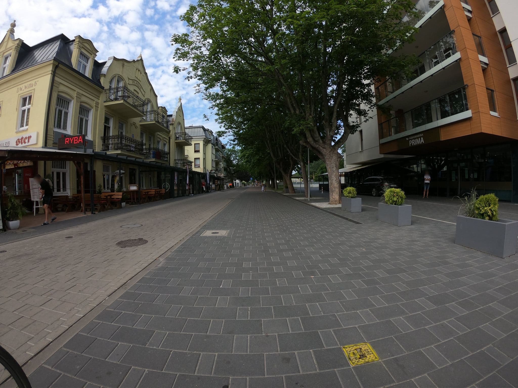 Street view near Dom Wypoczynkowy Willa 5, Międzyzdroje — © masterofnoroad (CC BY-SA · Mapillary)