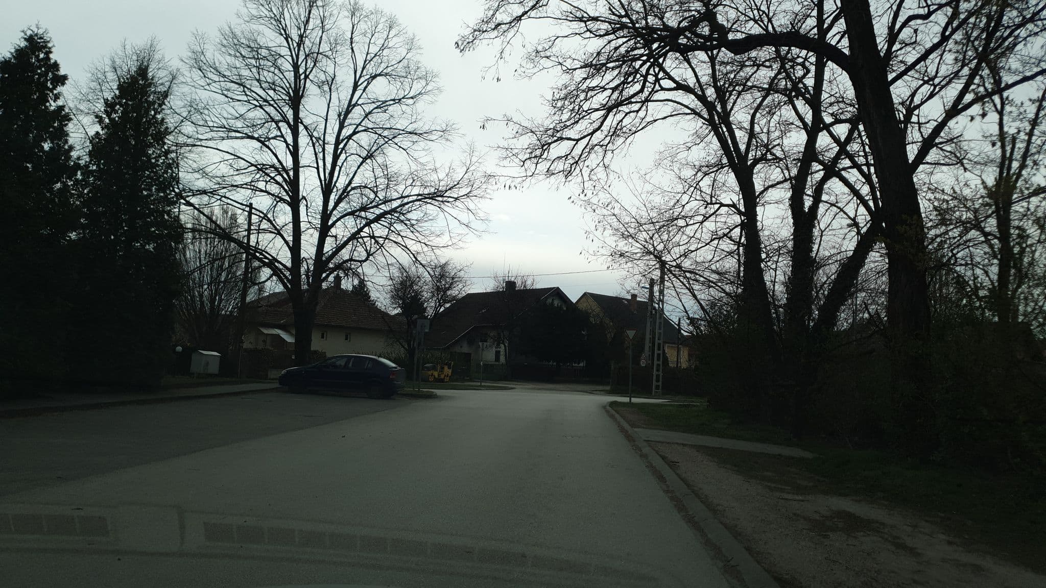 Street view near Hotel Pontis, Biatorbágy — © kami911 (CC BY-SA · Mapillary)