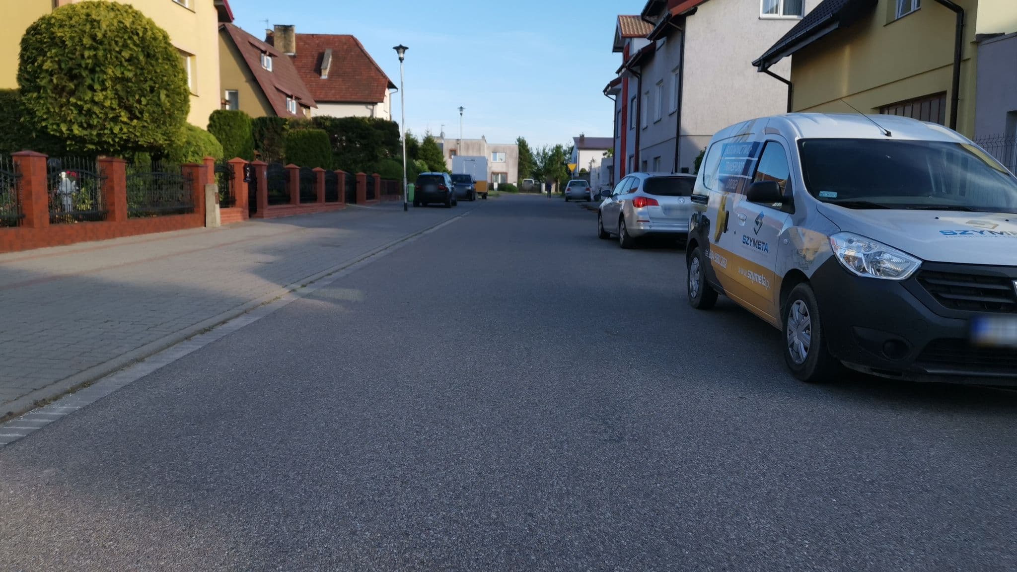 Street view near Pokoje U Doroty, Ustronie Morskie — © ryba2000 (CC BY-SA · Mapillary)