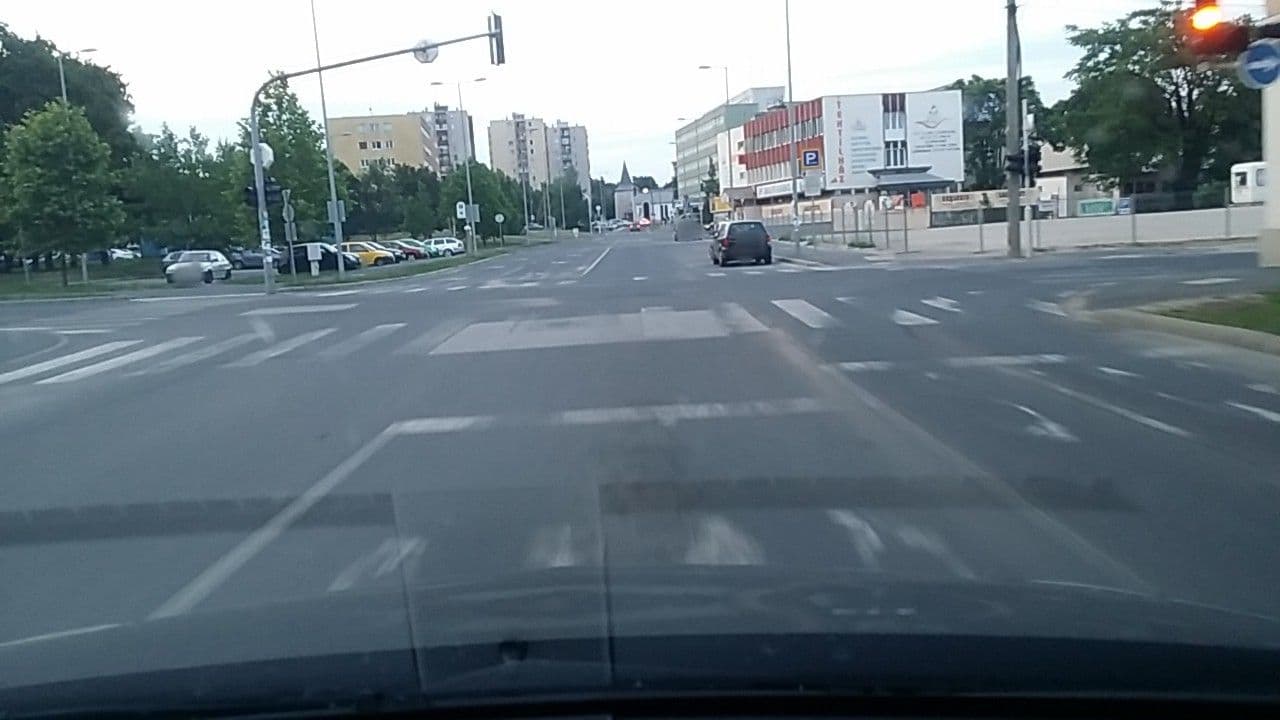 Street view near Pizza Tábor Apartman, Miskolc — © vst (CC BY-SA · Mapillary)
