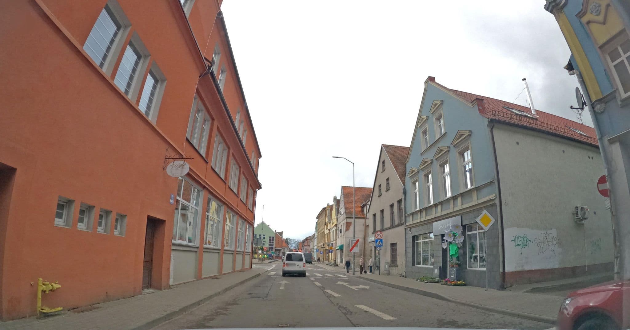 Street view near Ryszard Kowalewski Pokoje Gościnne "Kamienica", Trzebiatów — © masterofnoroad (CC BY-SA · Mapillary)
