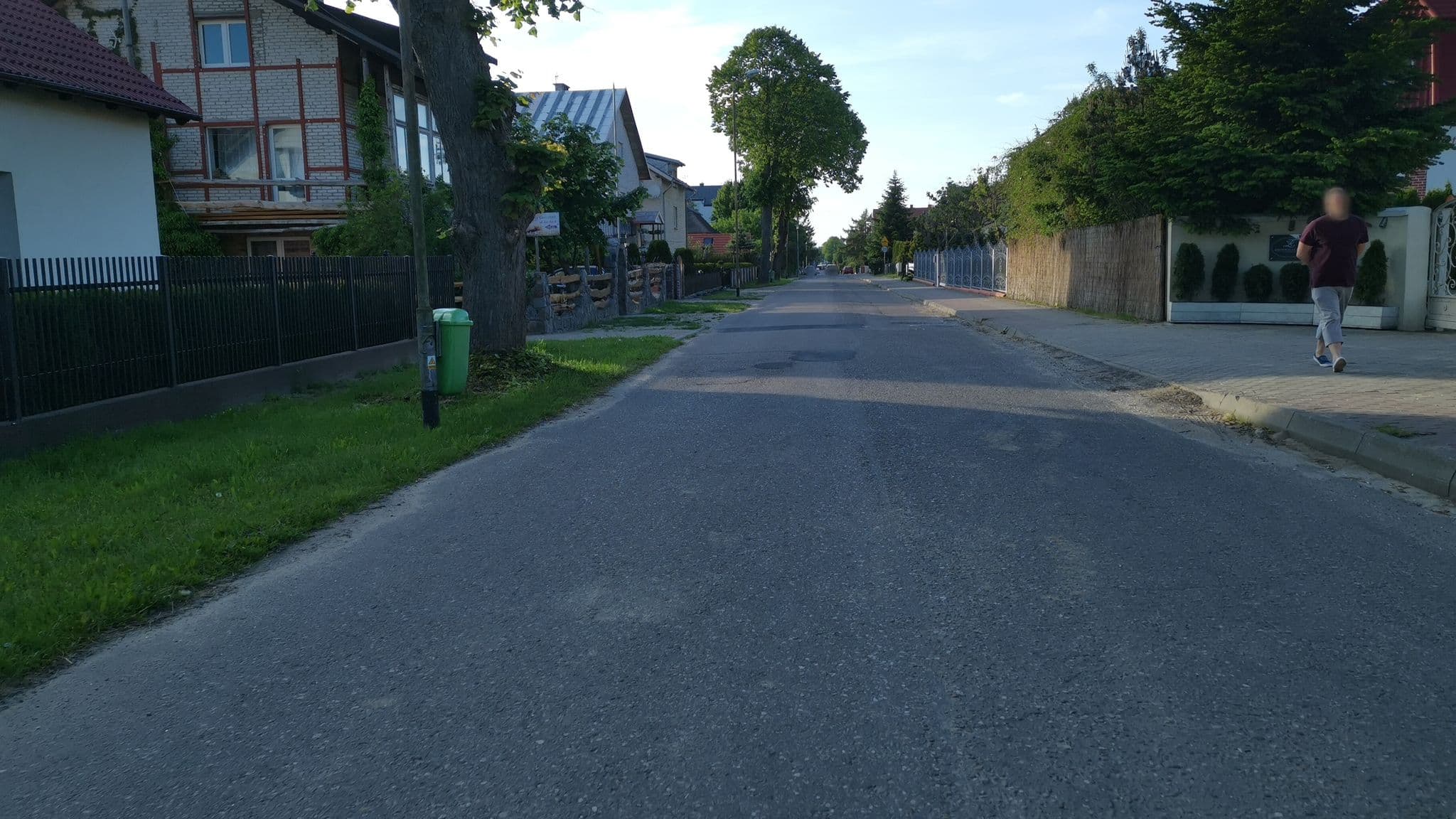 Street view near Winiecka Elżbieta Wynajem Pokoi Gościnnych, Ustronie Morskie — © ryba2000 (CC BY-SA · Mapillary)