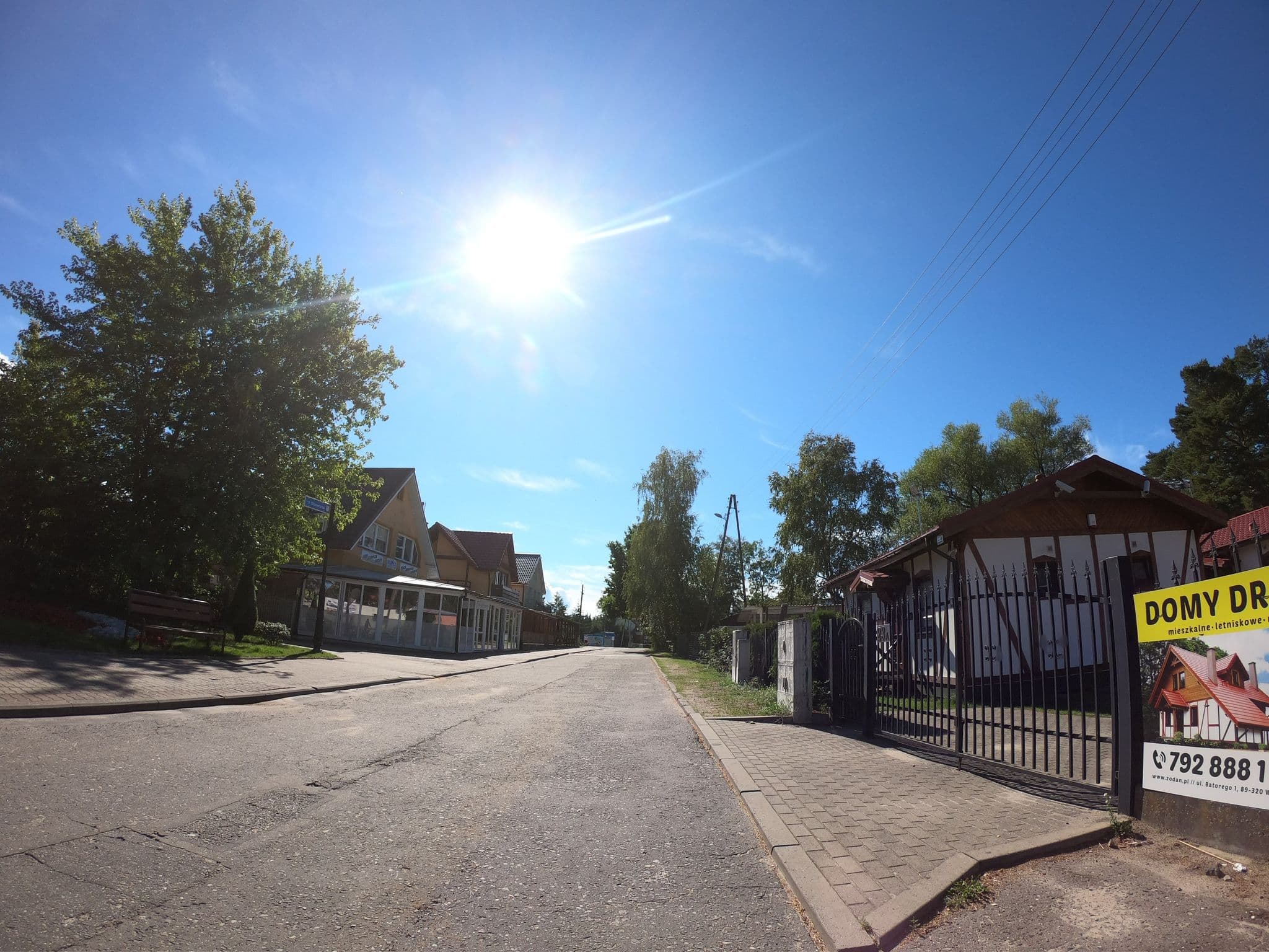 Street view near Pustkowo Domki Wakacyjne u Marka, Pobierowo — © masterofnoroad (CC BY-SA · Mapillary)