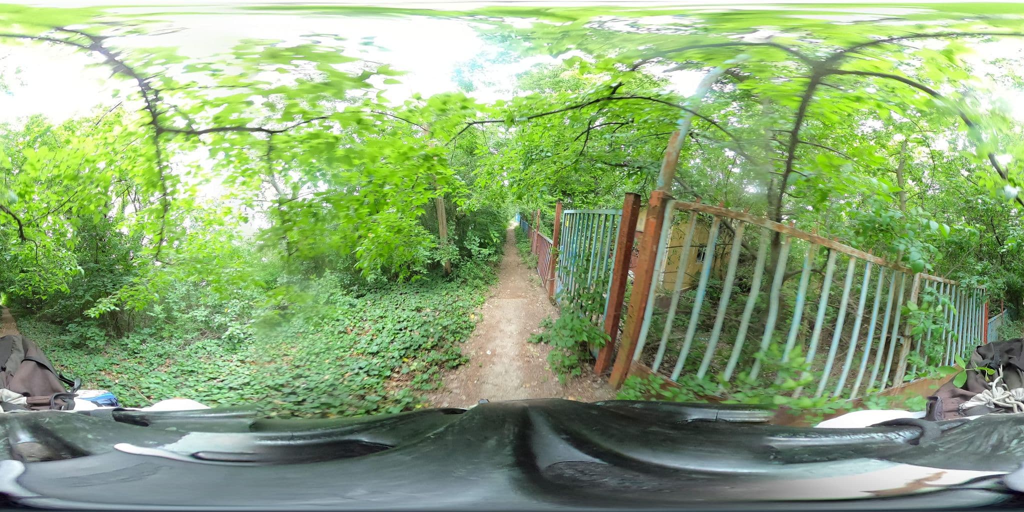 Street view near Népszigeti Ifjúsági és Sporttábor, Angyalföld — © grozsa11 (CC BY-SA · Mapillary)