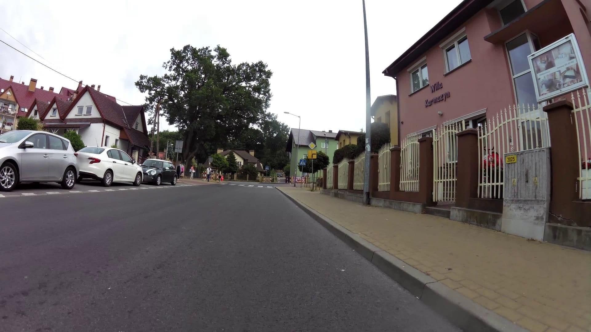 Street view near Willa Karmazyn, Międzyzdroje — © masterofnoroad (CC BY-SA · Mapillary)