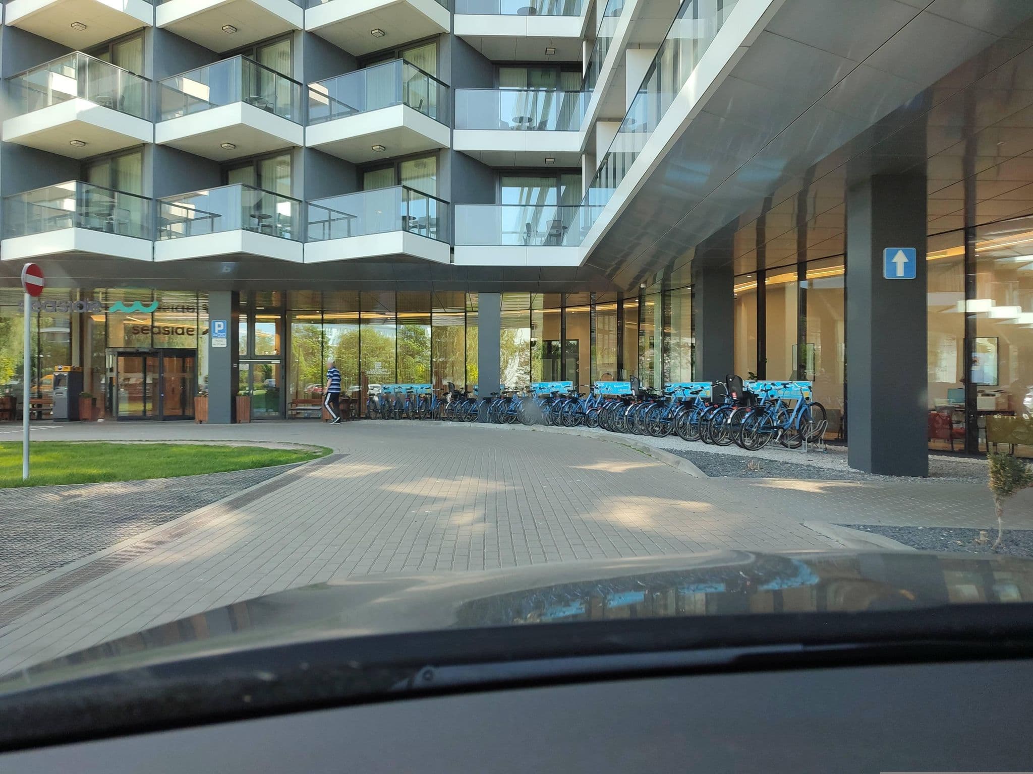 Street view near Apartament Kolonialny Olympic Park, Kołobrzeg — © d3mol3k (CC BY-SA · Mapillary)