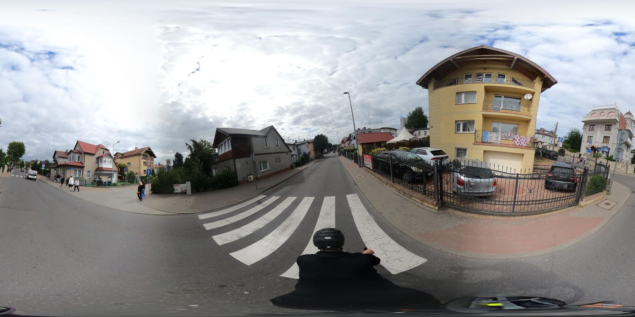 Street view near Pokoje Gościnne Apartamenty, Międzyzdroje — © RowerowyRozboojnik (CC BY-SA · Mapillary)