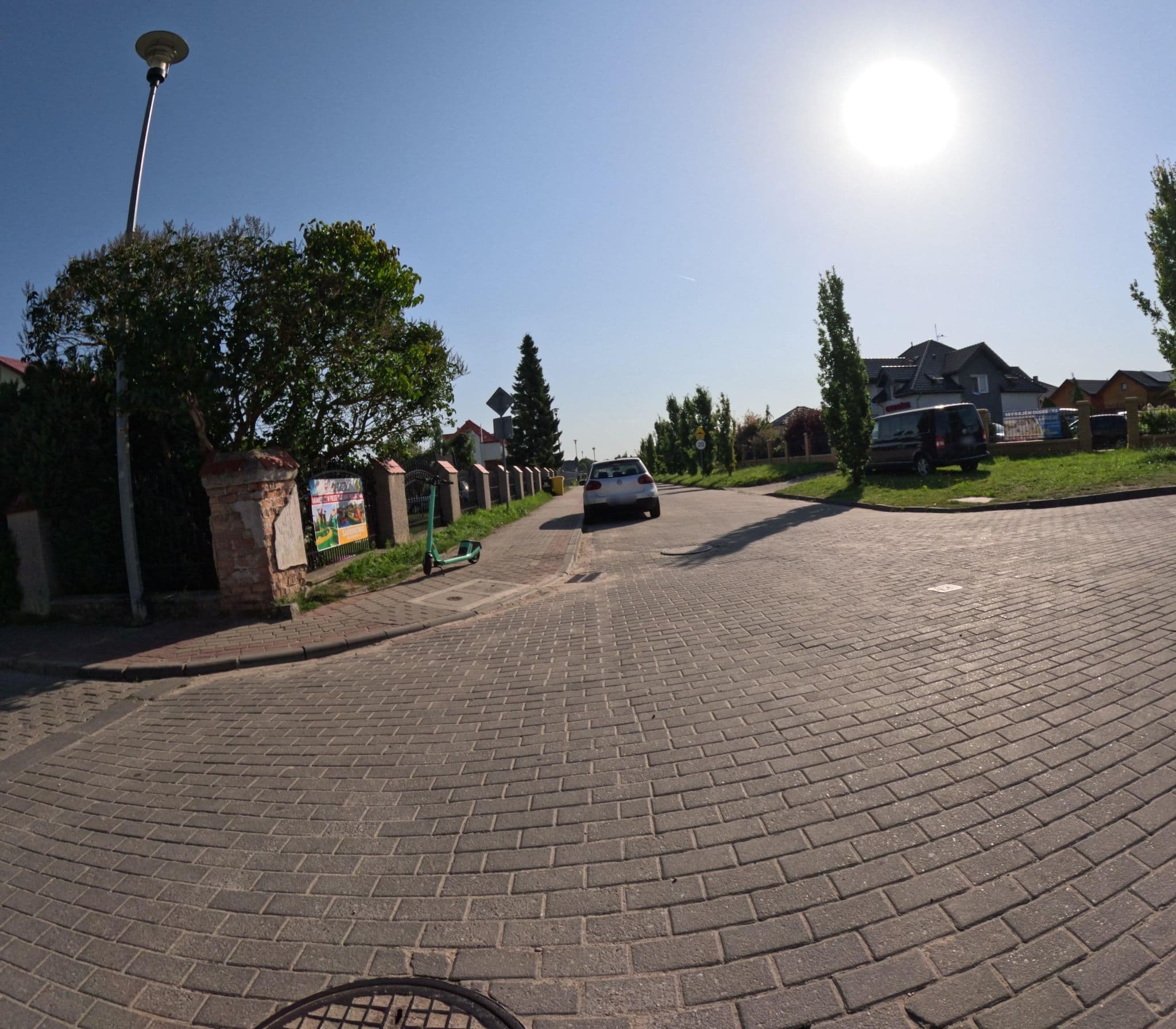Street view near Pensjonat Marta, Ustronie Morskie — © krzyk (CC BY-SA · Mapillary)