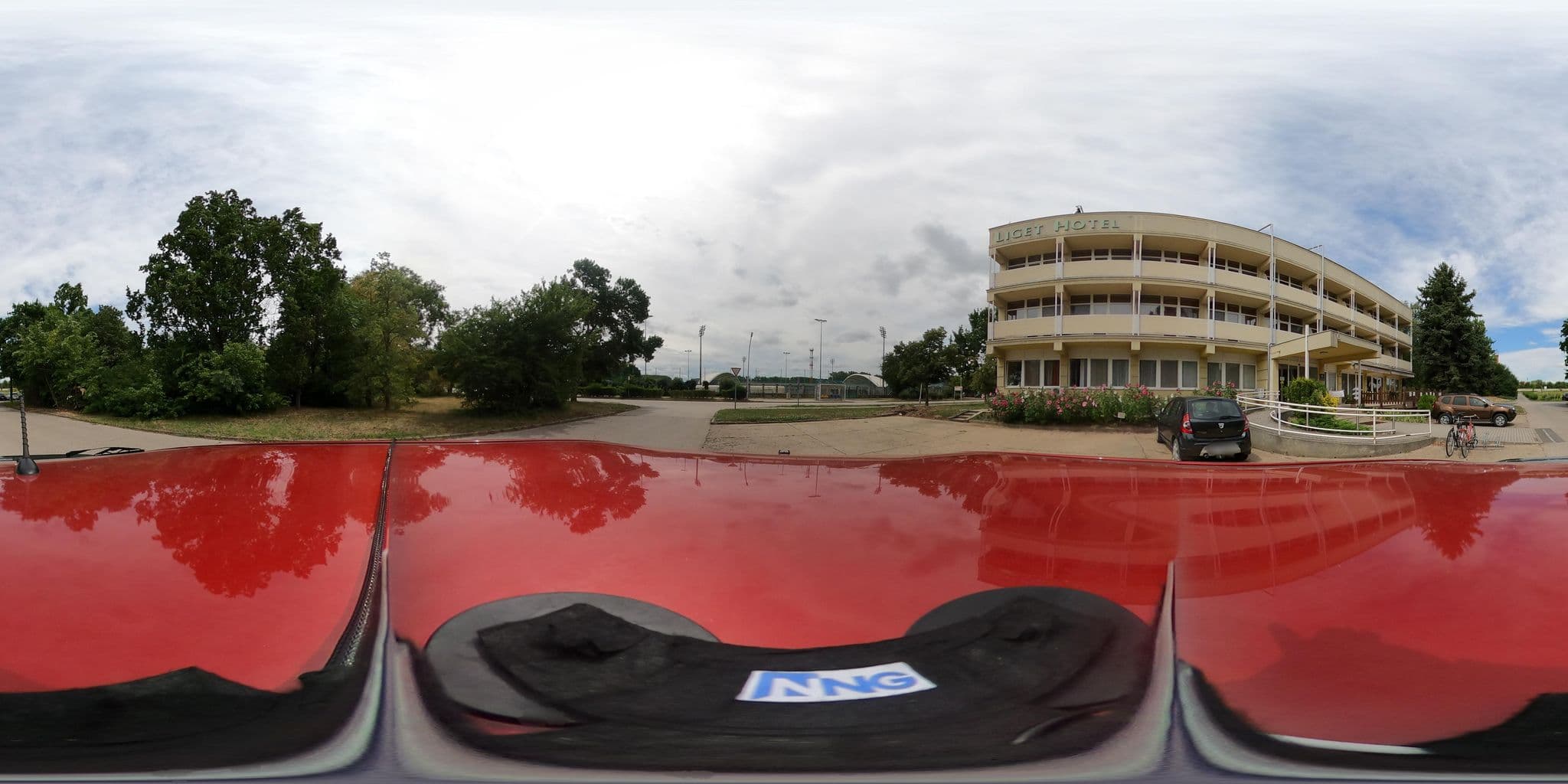 Street view near Liget Hotel, Szolnok — © osminng (CC BY-SA · Mapillary)