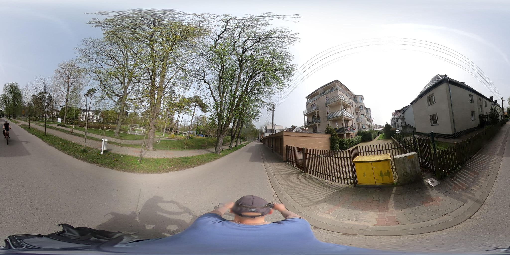 Street view near Apartament Willa Park Dziwnów, Dziwnów — © tomlo1980 (CC BY-SA · Mapillary)