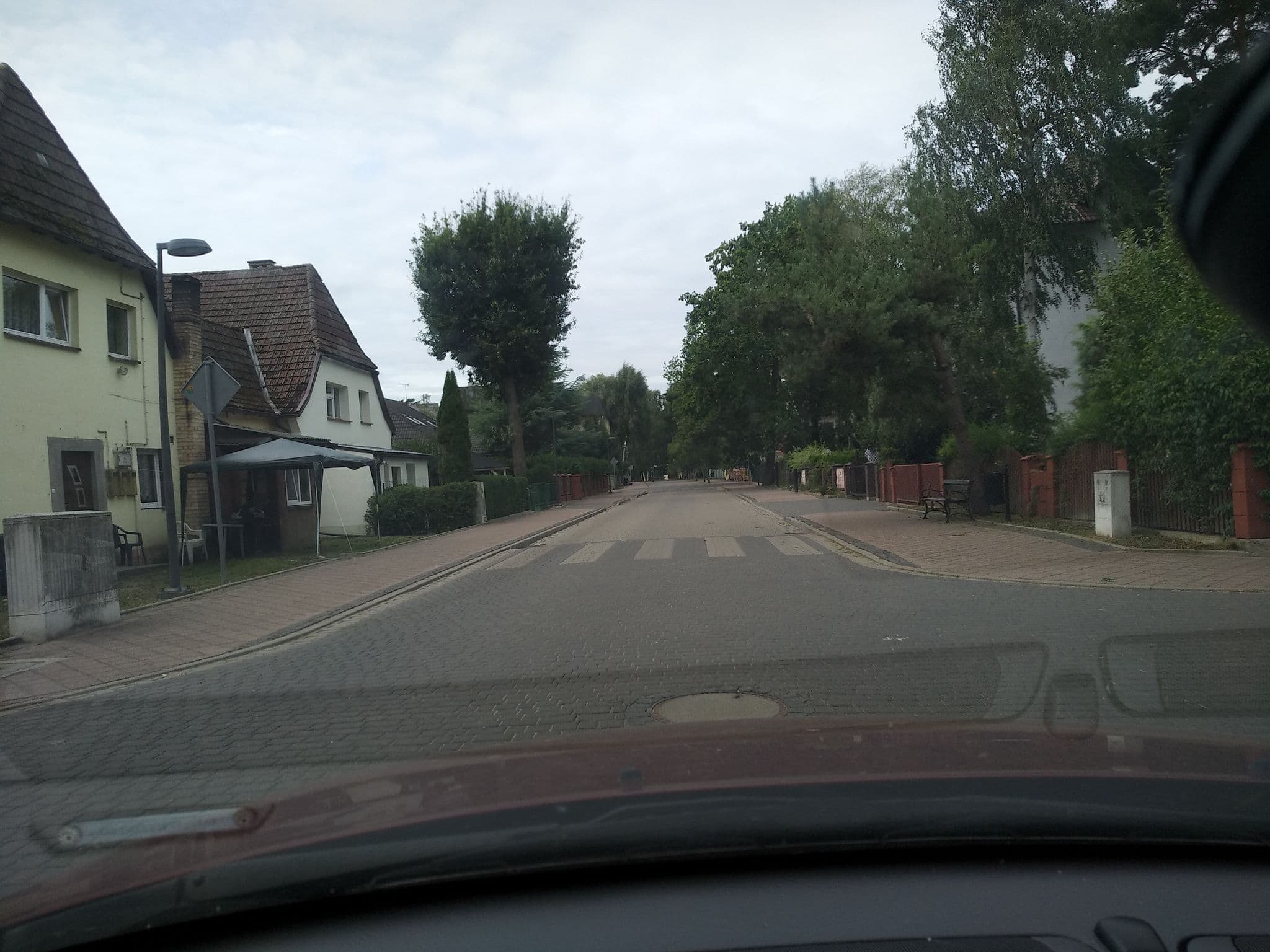 Street view near Victor. Dom gościnny, Pobierowo — © dasza (CC BY-SA · Mapillary)