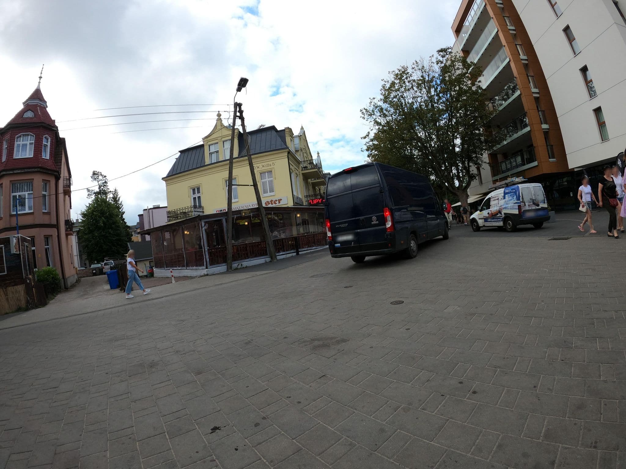 Street view near Srebrna Fala, Międzyzdroje — © masterofnoroad (CC BY-SA · Mapillary)