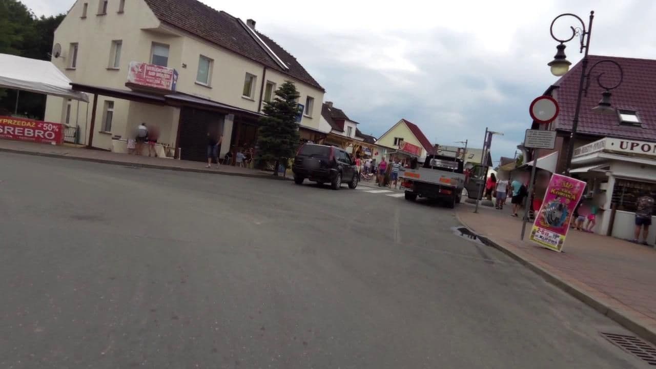 Street view near Gastronomia. Wynajem Kwater. Katarzyna Jaworowska-Gryszko, Pobierowo — © masterofnoroad (CC BY-SA · Mapillary)