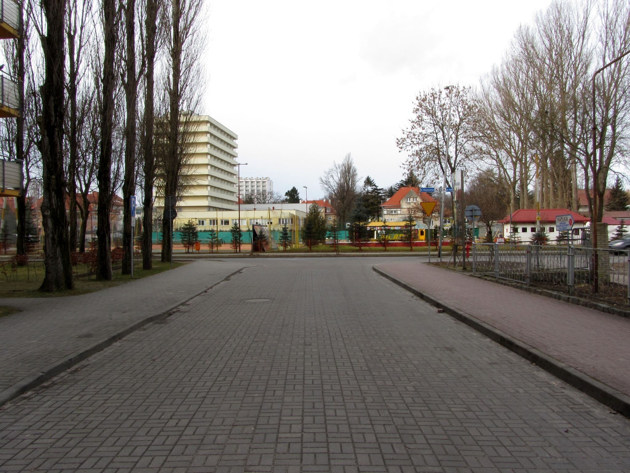 Street view near Apartamenty Sun & Snow Kasprowicza, Kołobrzeg — © GITNE (CC BY-SA · Mapillary)
