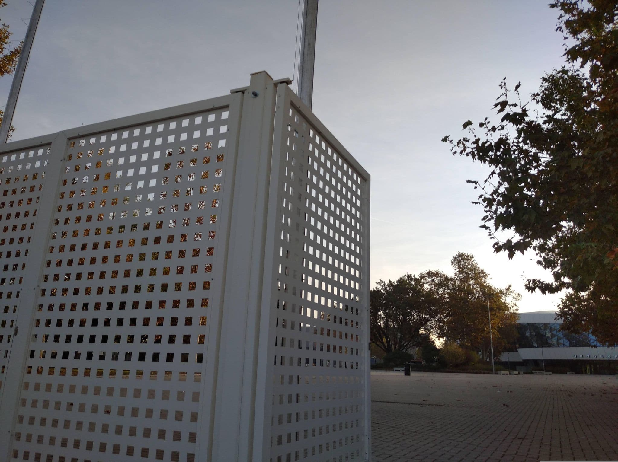 Street view near Expo Tower, Ligettelek — © grozsa11 (CC BY-SA · Mapillary)