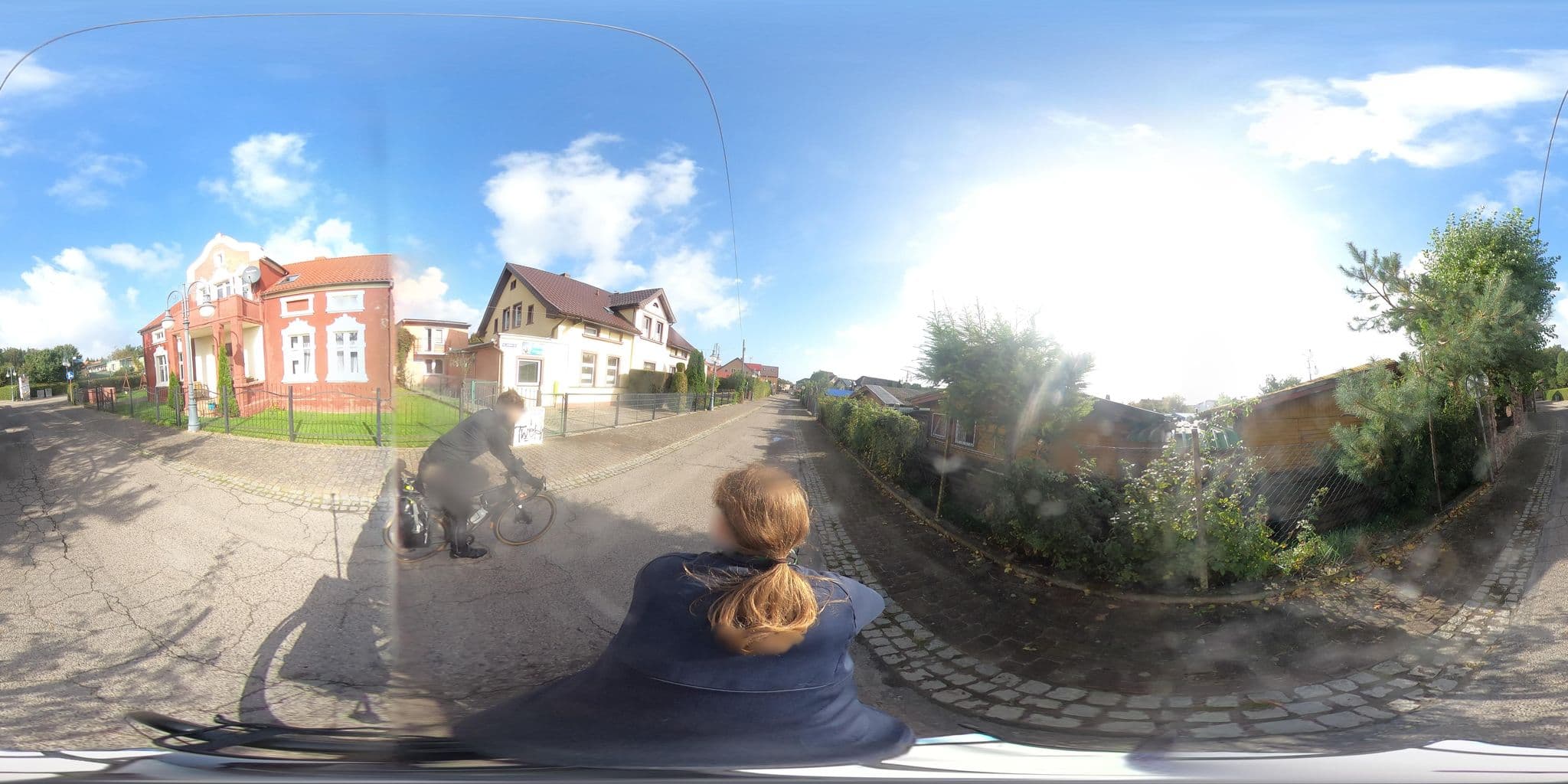 Street view near Rodziewicz W. Wynajem pokoi, Pobierowo — © RowerowyRozboojnik (CC BY-SA · Mapillary)
