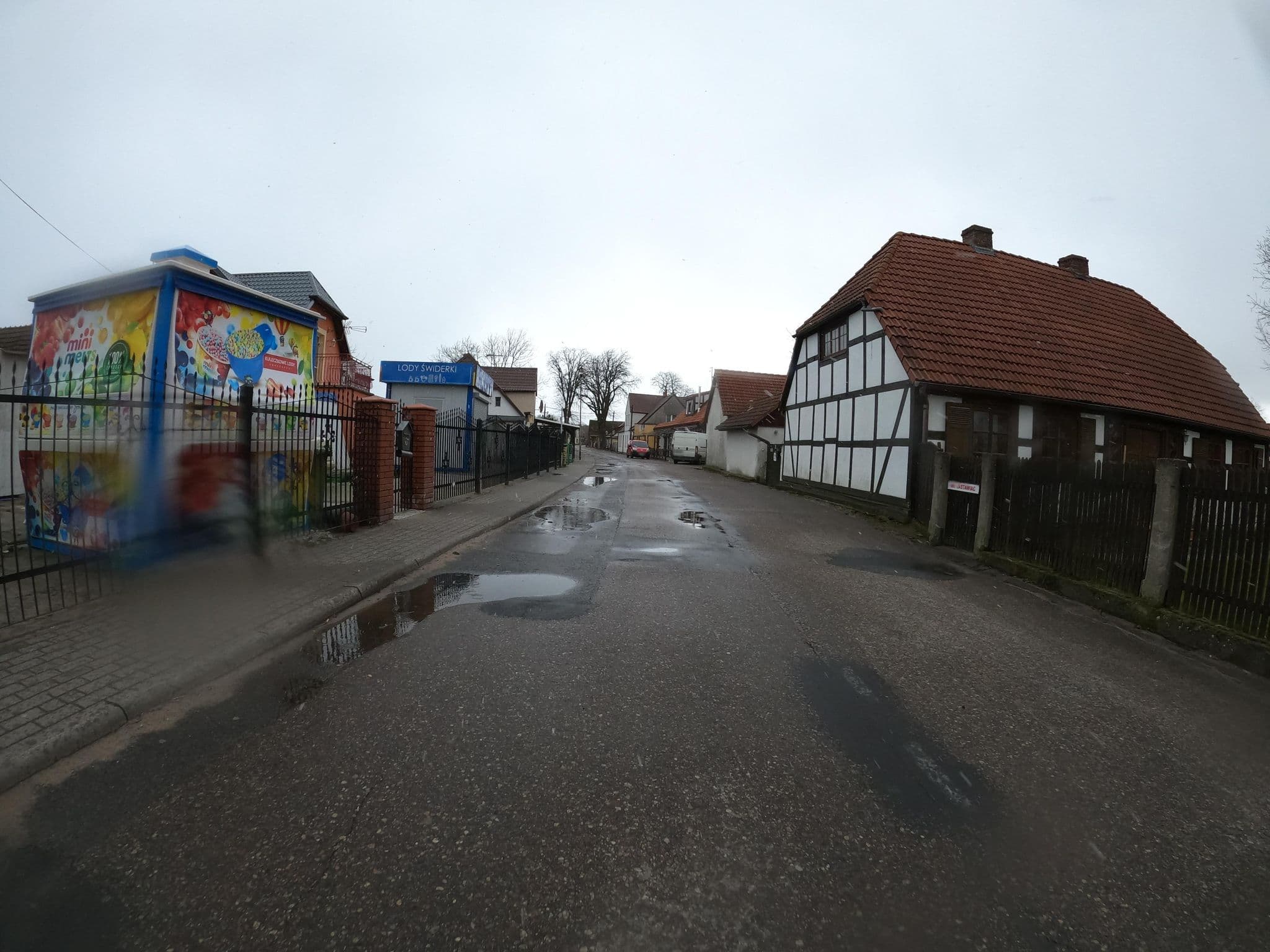 Street view near U Irenki. Kwatery, Mielno — © masterofnoroad (CC BY-SA · Mapillary)