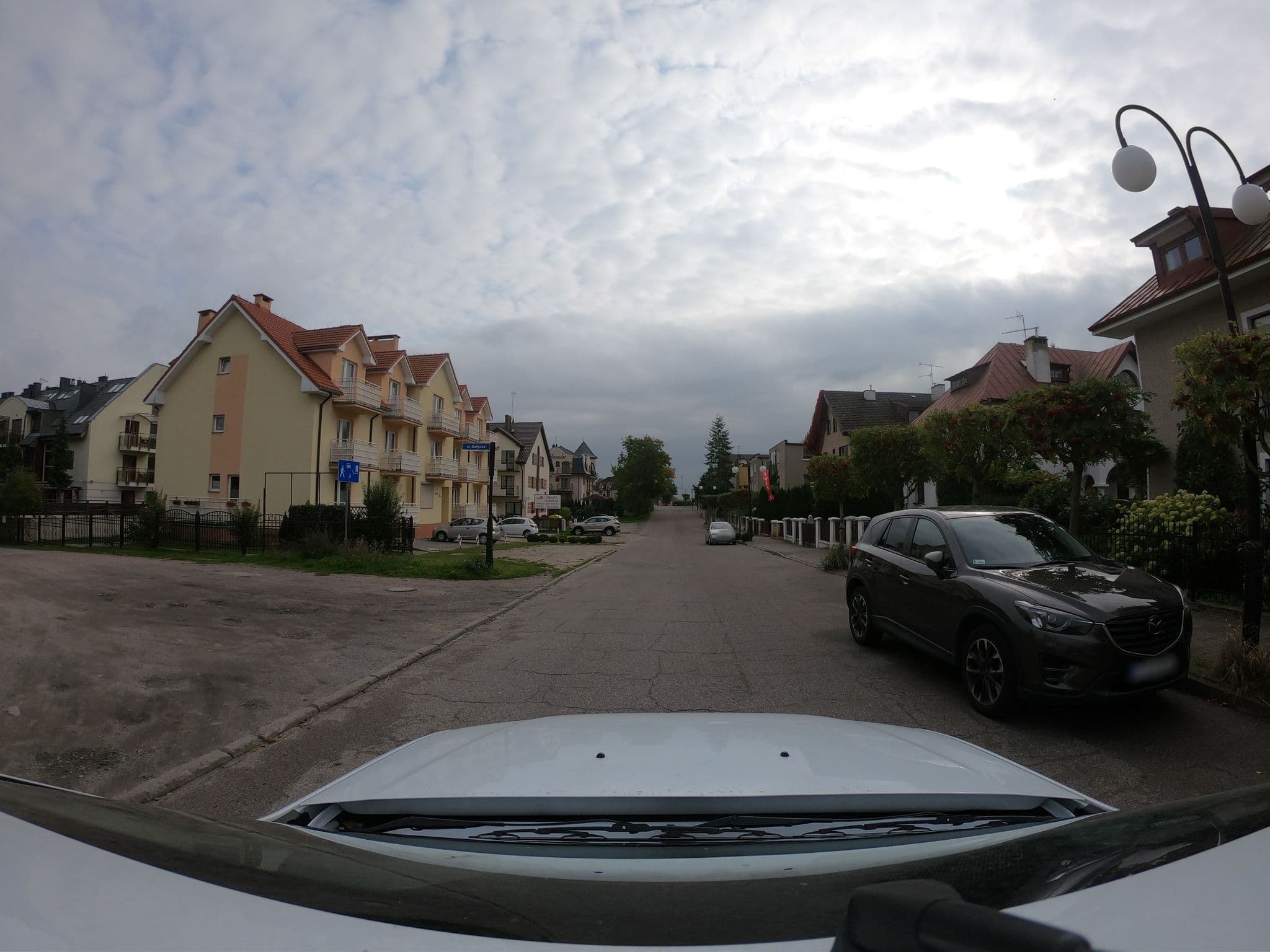 Street view near Stachowiak Irena. Wynajem pokoi, Pobierowo — © masterofnoroad (CC BY-SA · Mapillary)