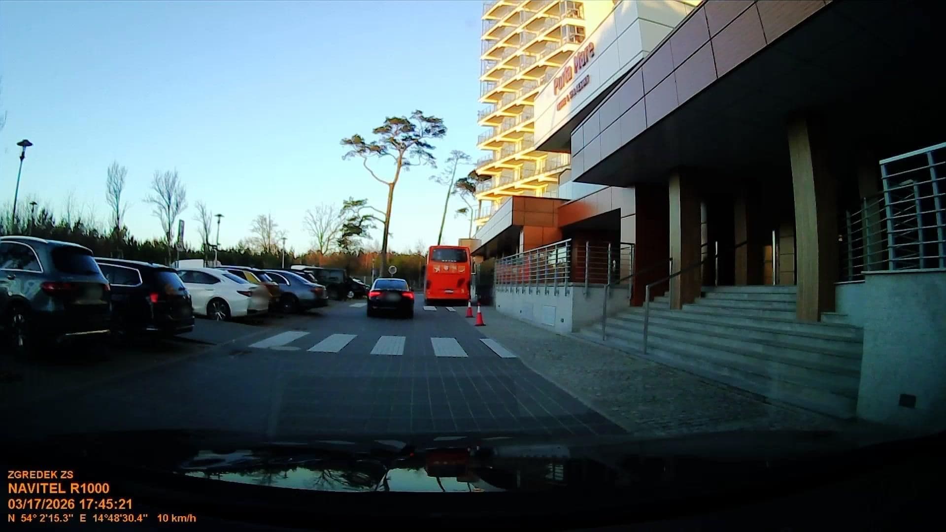 Street view near Apartament Marina, Dziwnów — © d3mol3k (CC BY-SA · Mapillary)